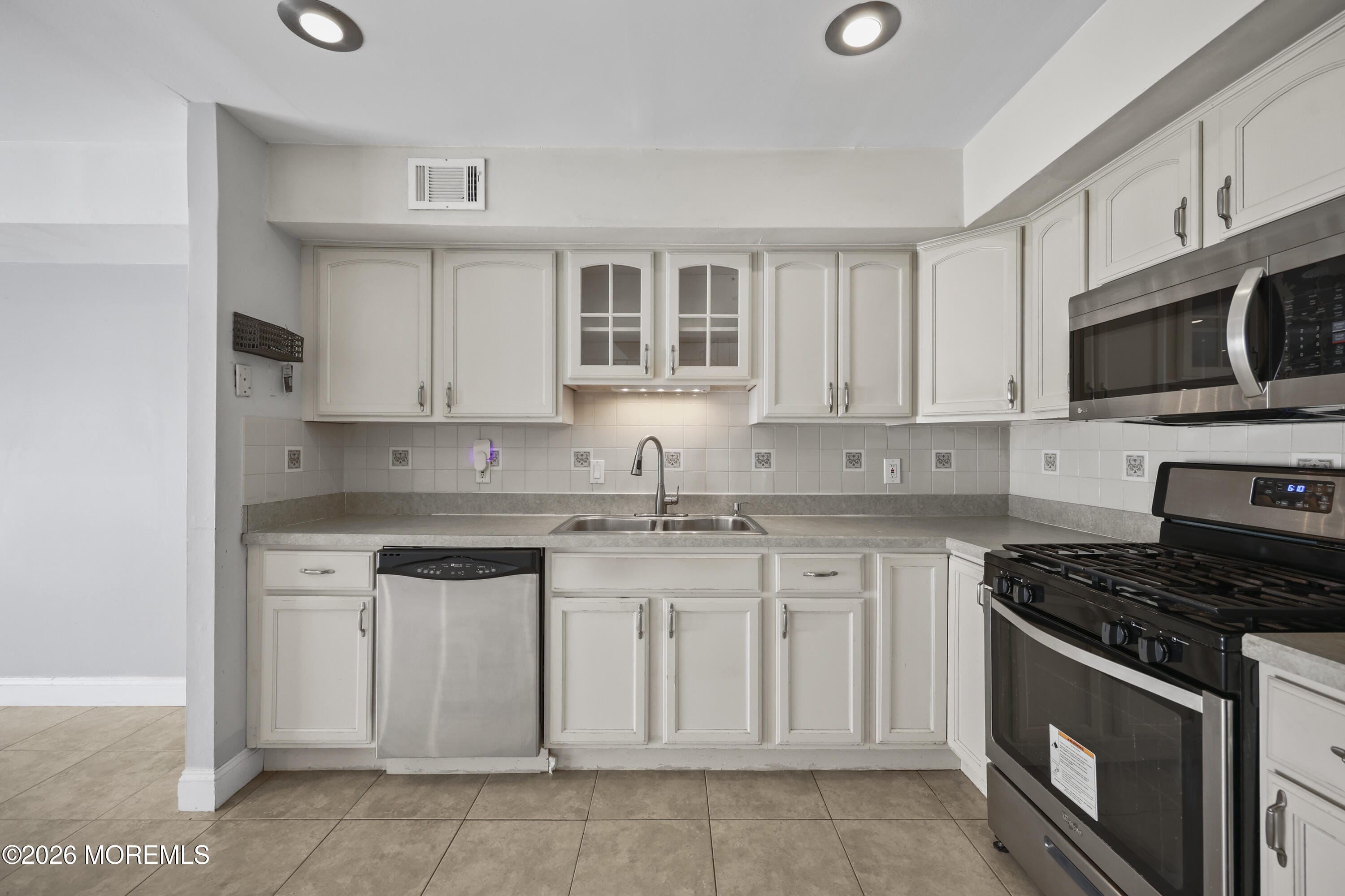 615 Randall Way, Matawan, NJ, 07747 image 6