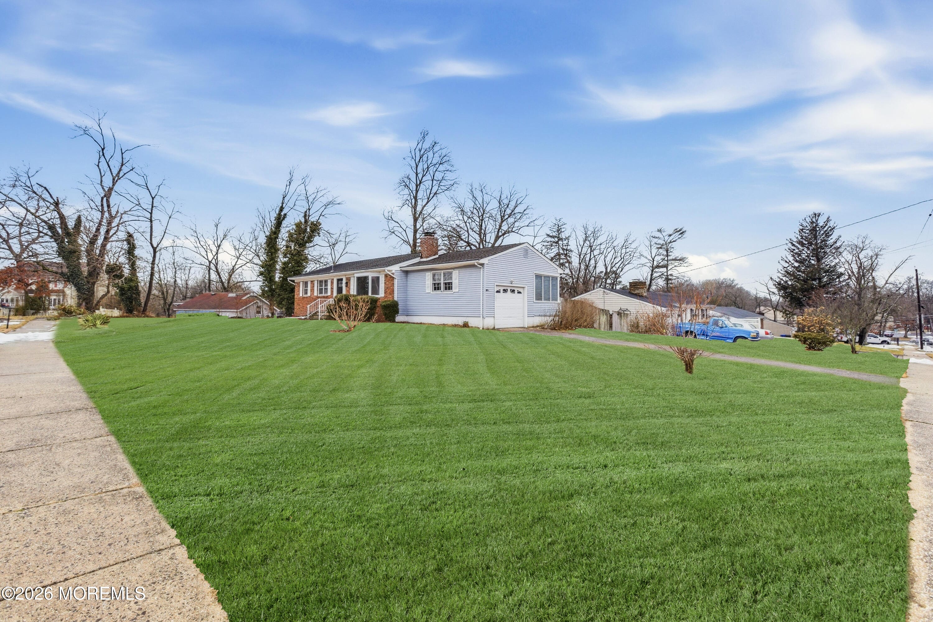 1041 Mulberry Place Image 3