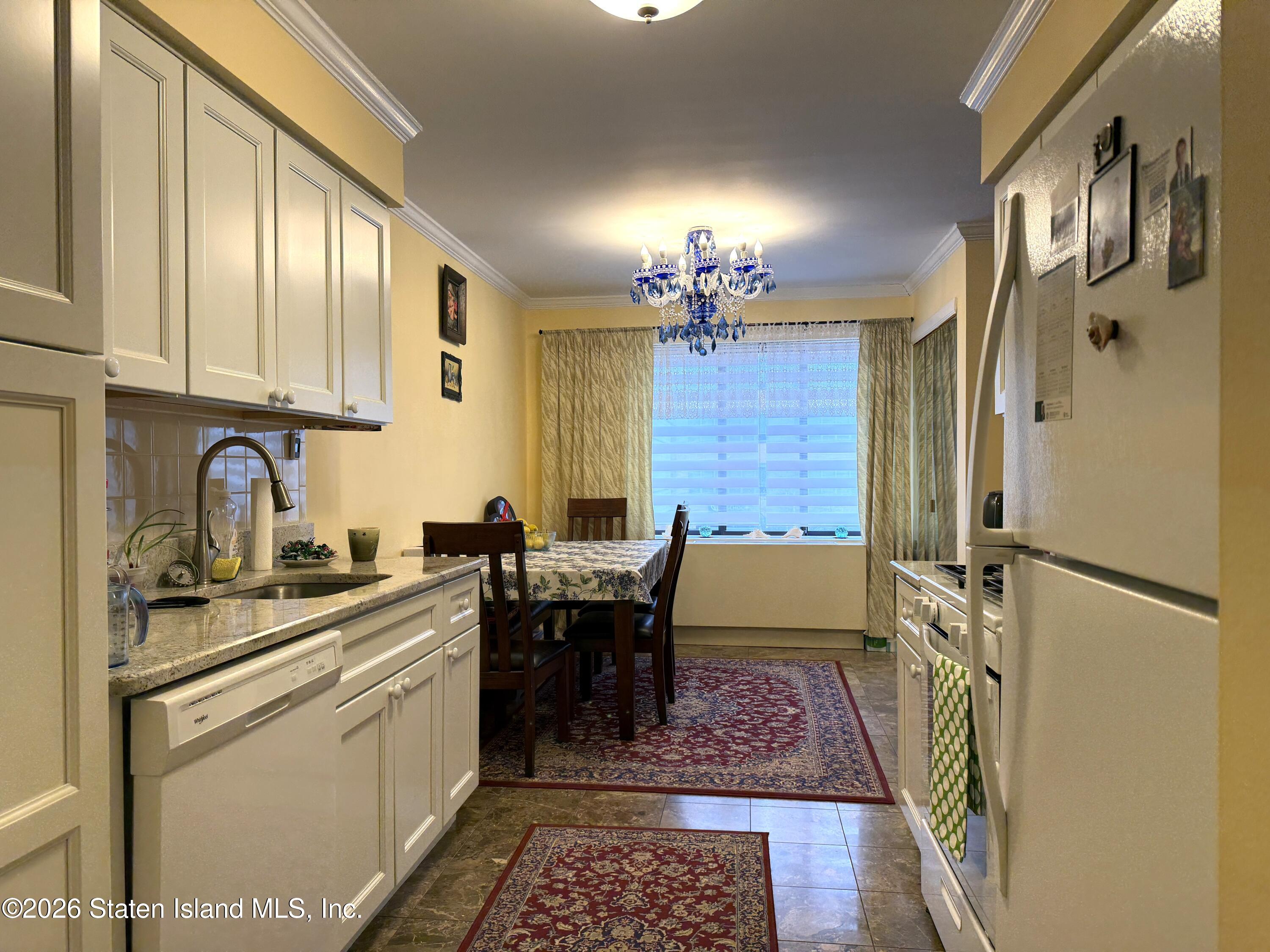 95 Essex Drive 3h, Staten Island, NY, 10314 image 7