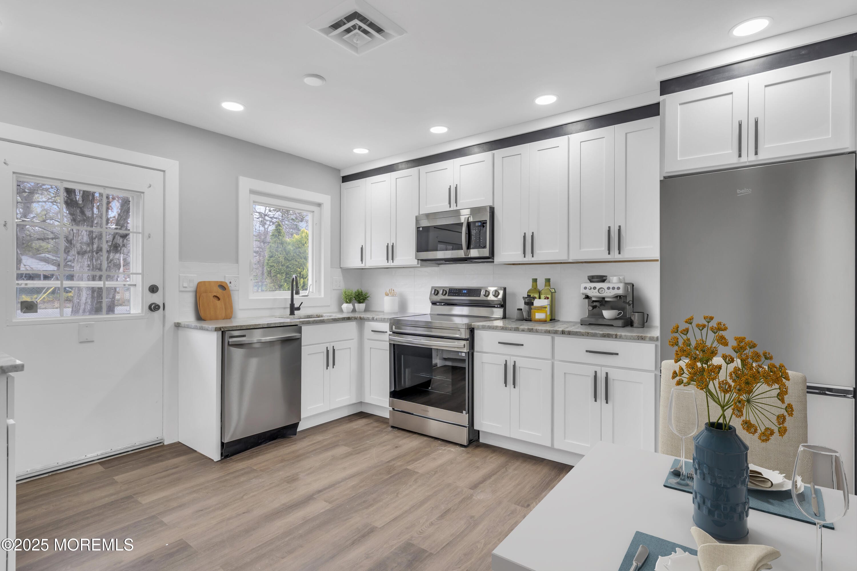 402 Picardy Court B Image 3