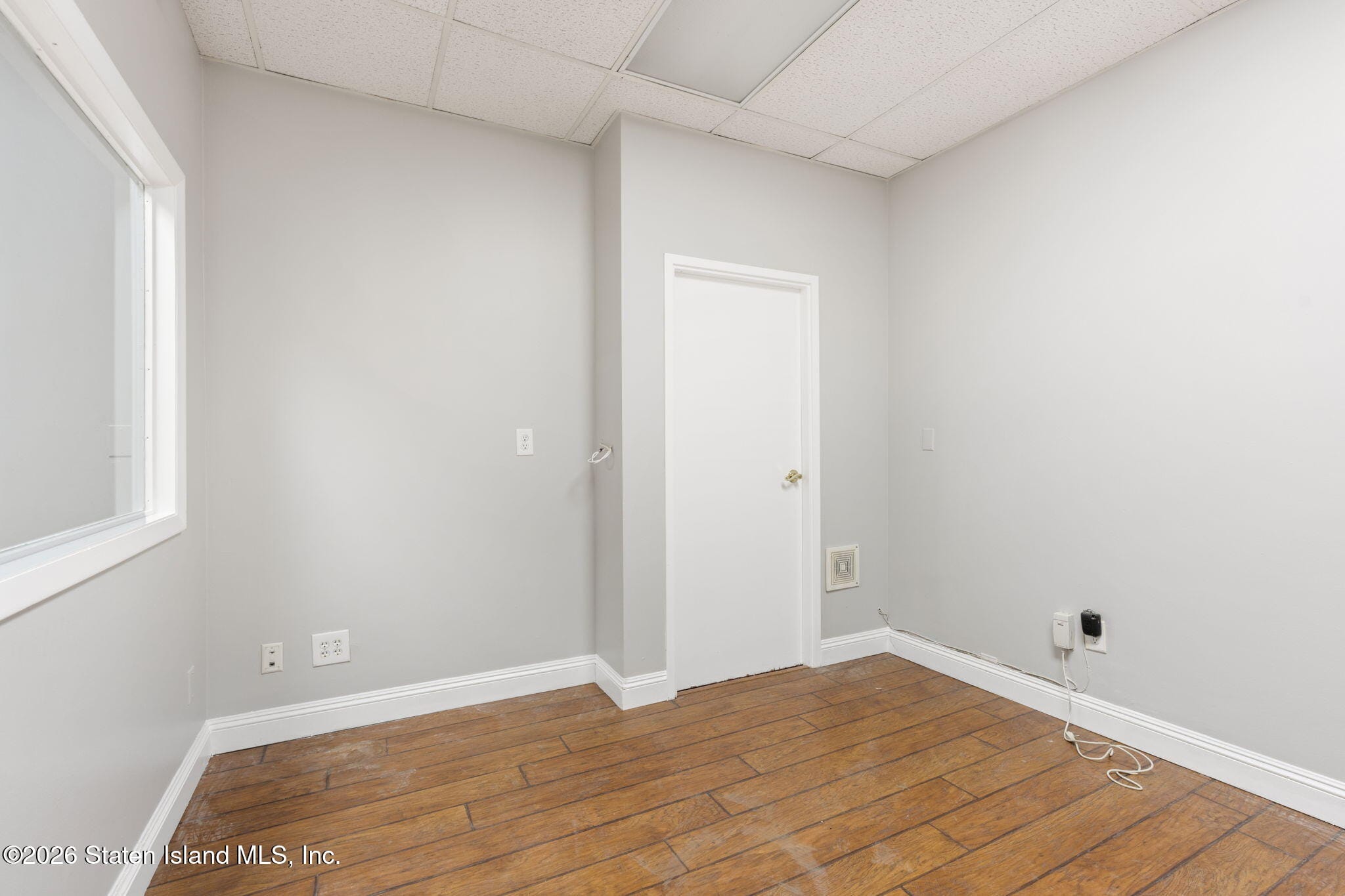 1293 Clove Road, Staten Island, NY, 10301 image 29