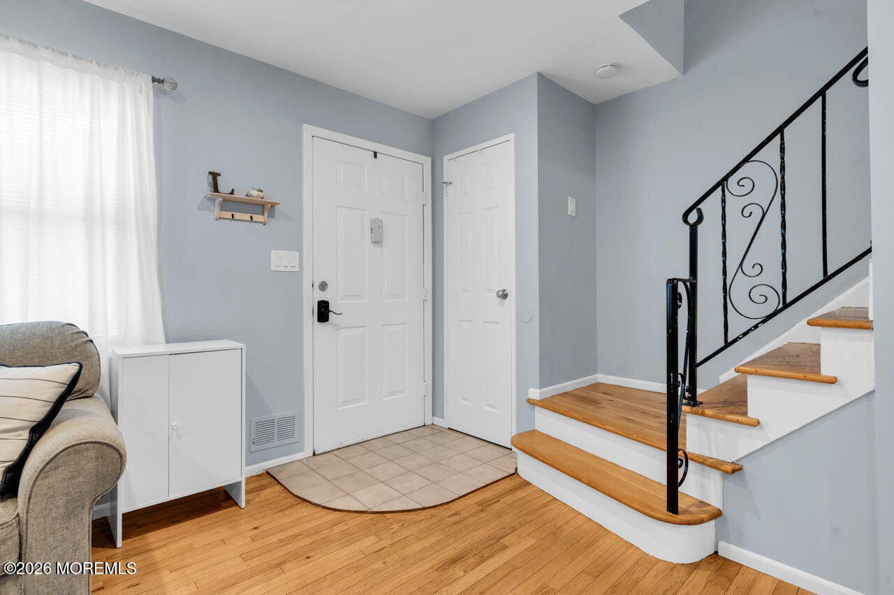 81 Village Green Way Image 2