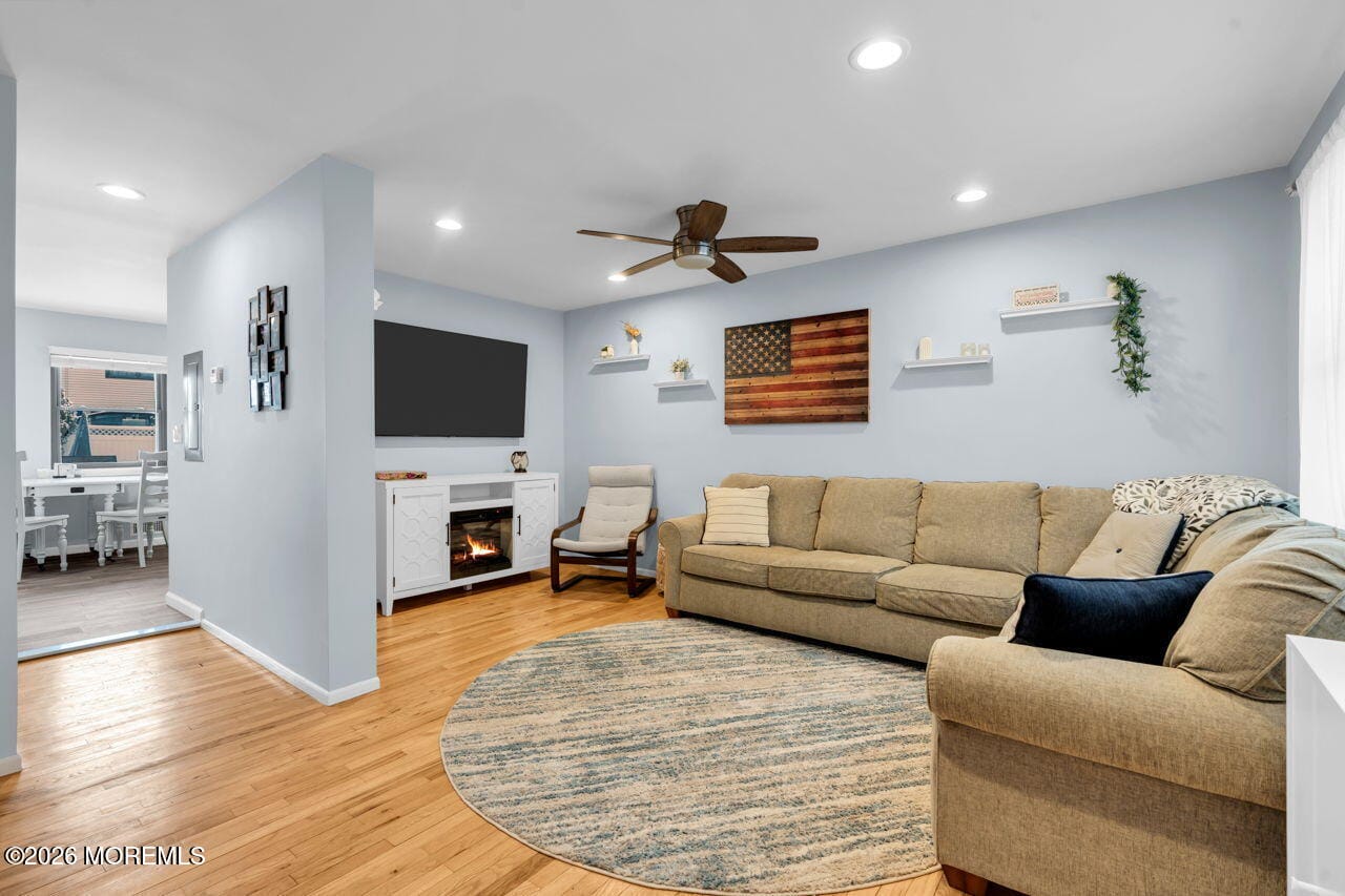 81 Village Green Way Image 3