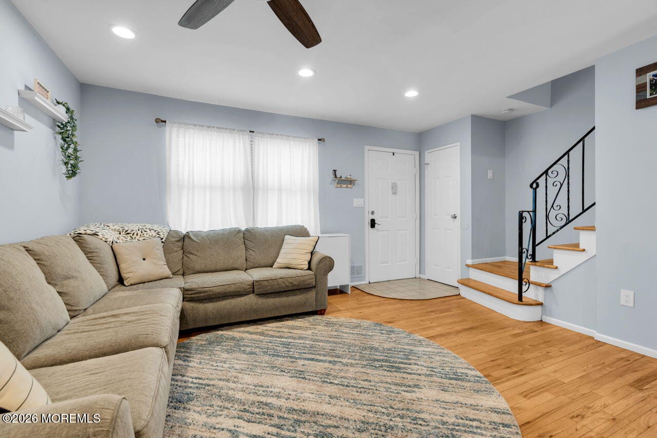 81 Village Green Way Image 5