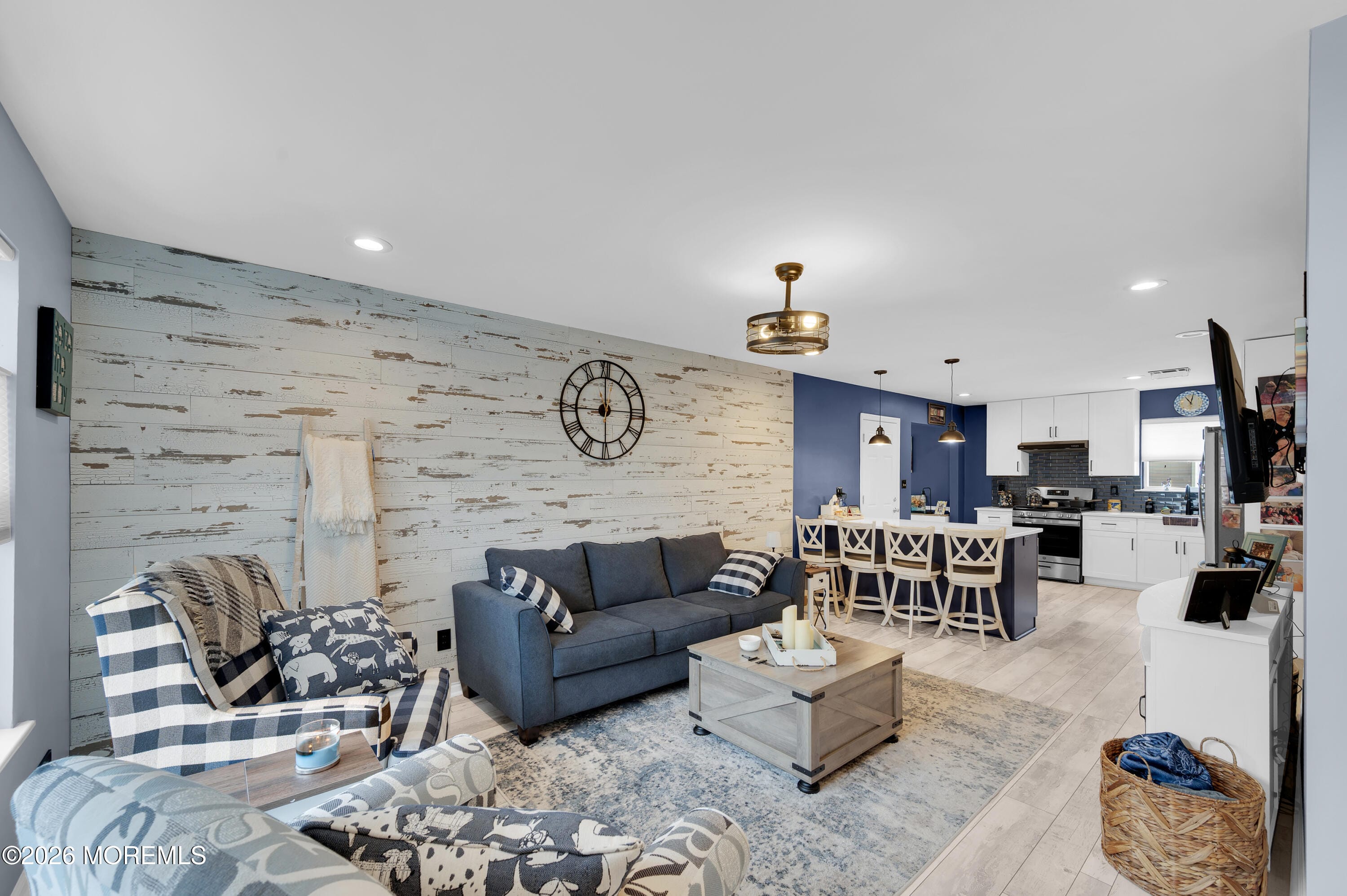 67 Farnworth Close 1000 Image 3