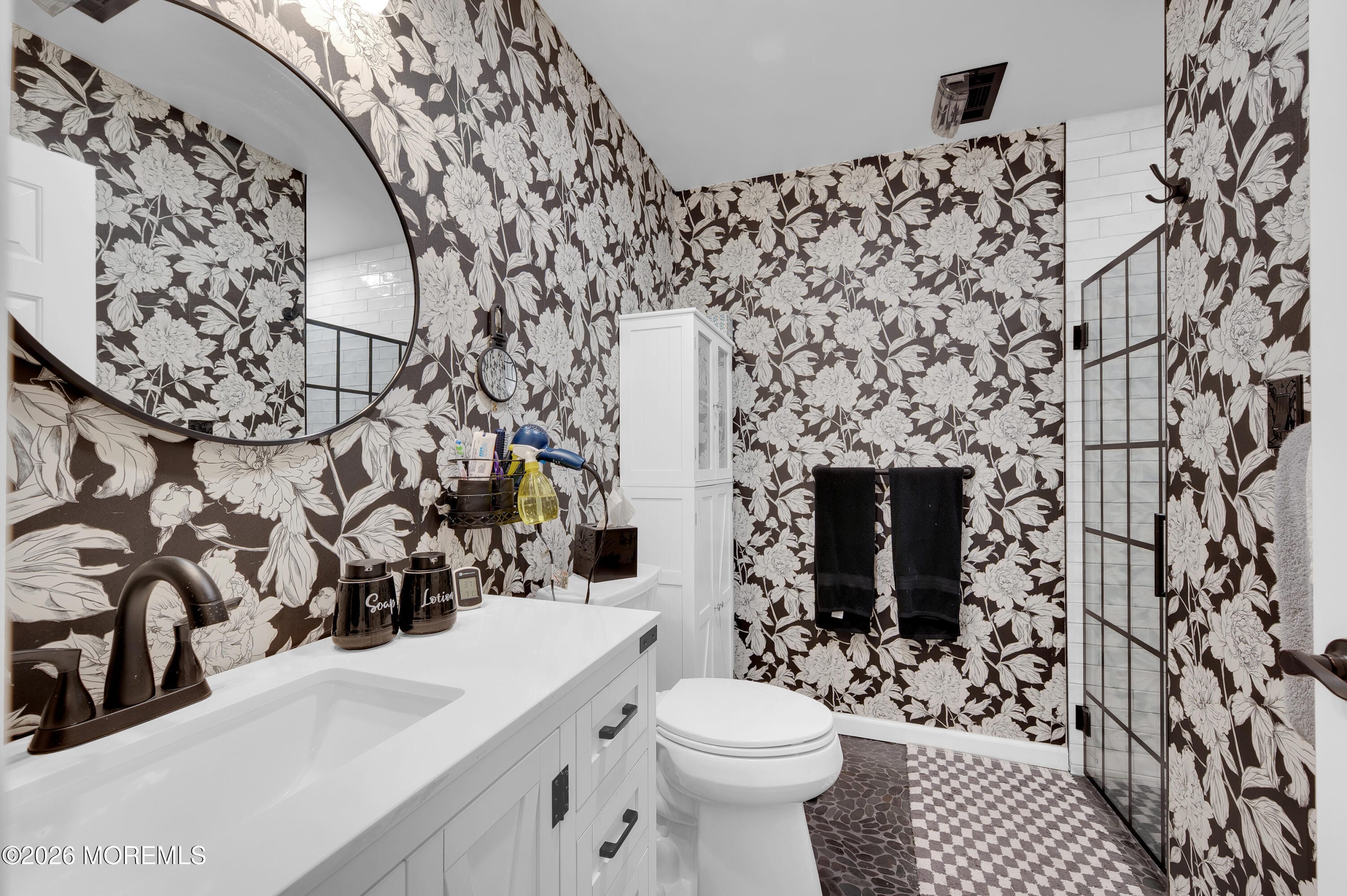 67 Farnworth Close 1000, Freehold, NJ, 07728 image 20