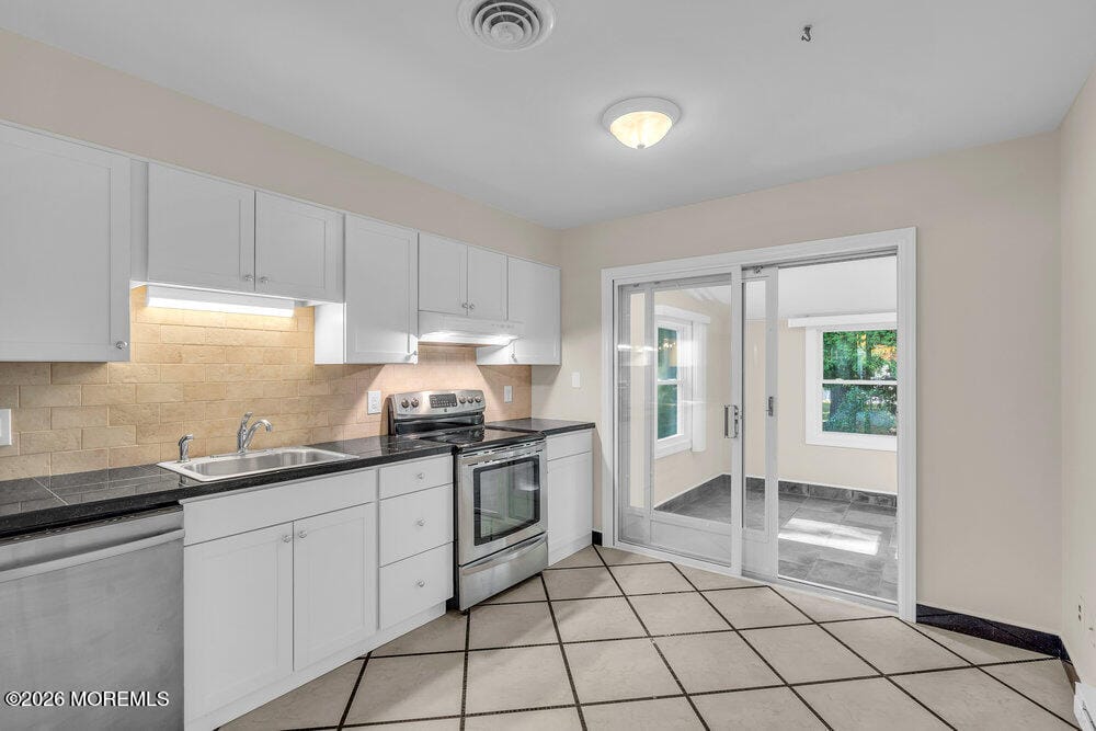 11 Vermont Way, Whiting, NJ, 08759 image 15