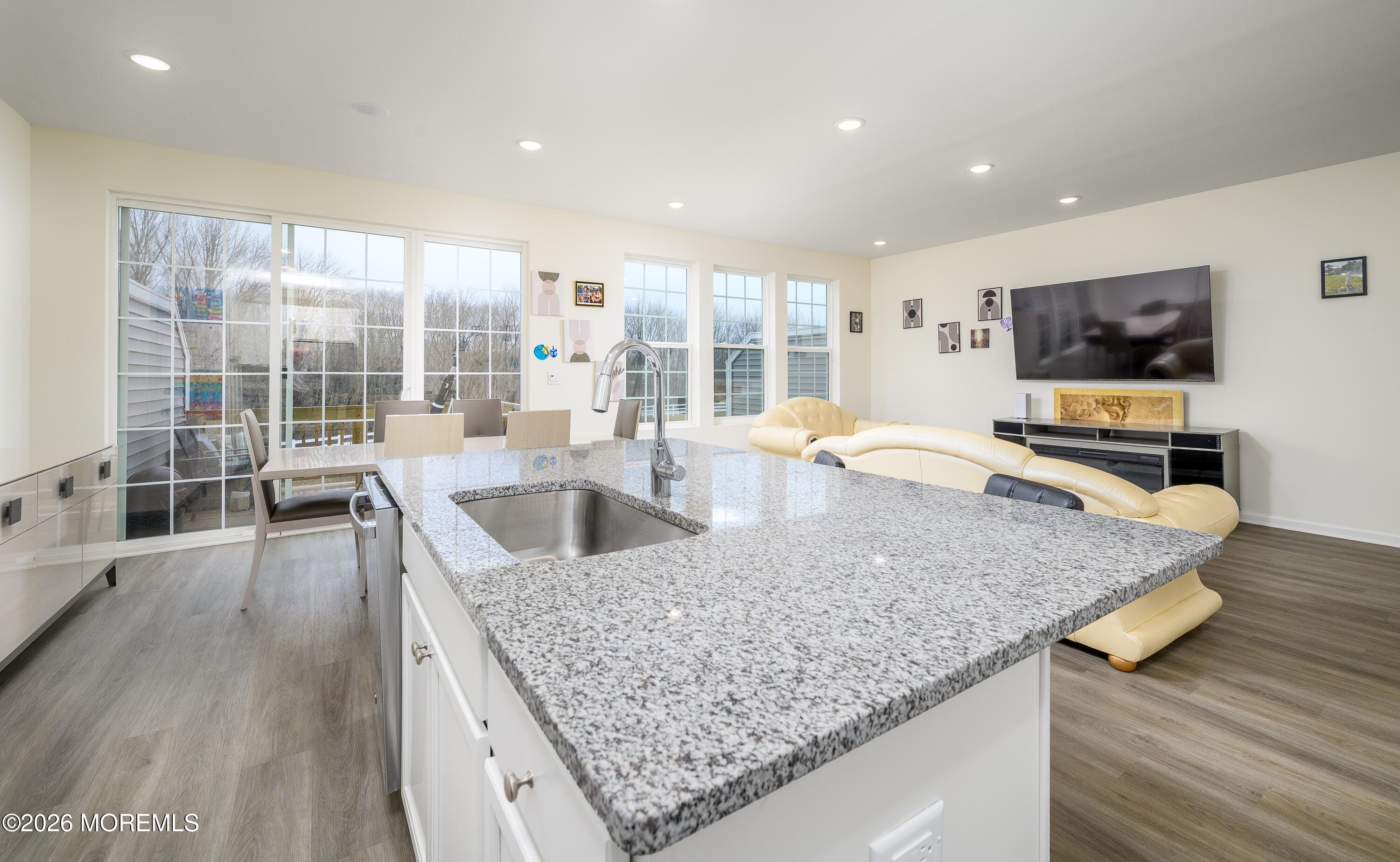 513 Fremont Drive Image 4