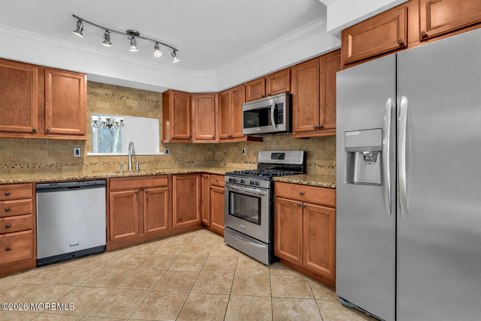 2203 Gulfstream Way Image 2