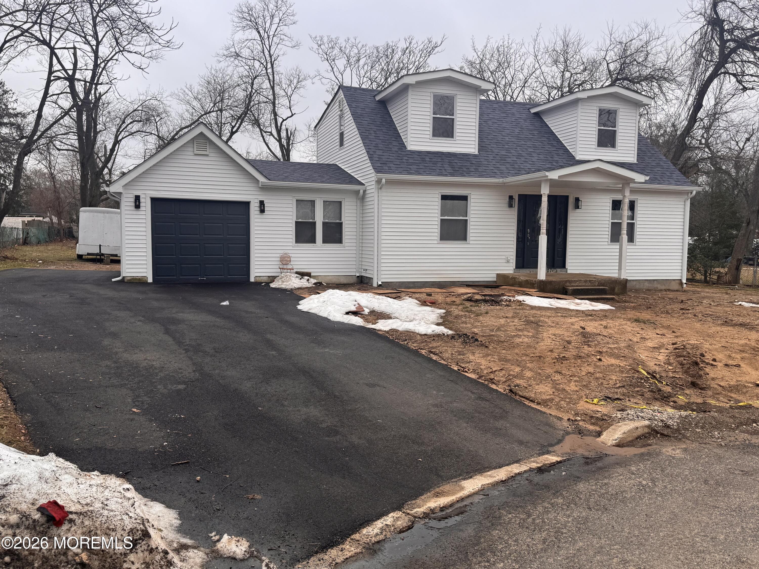 18 Pica Place Image 1