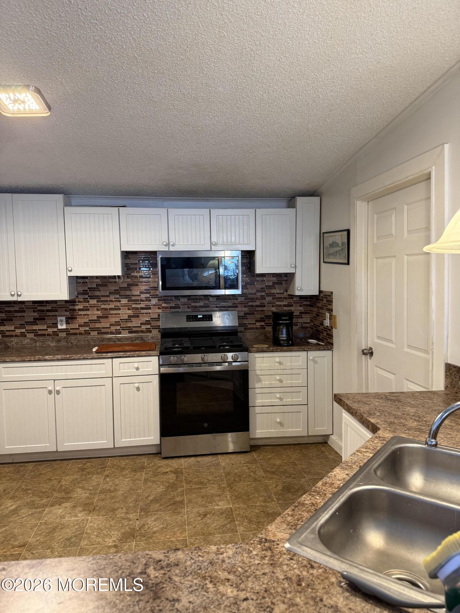 85 Seattle Slew Drive, Howell, NJ, 07731 image 11