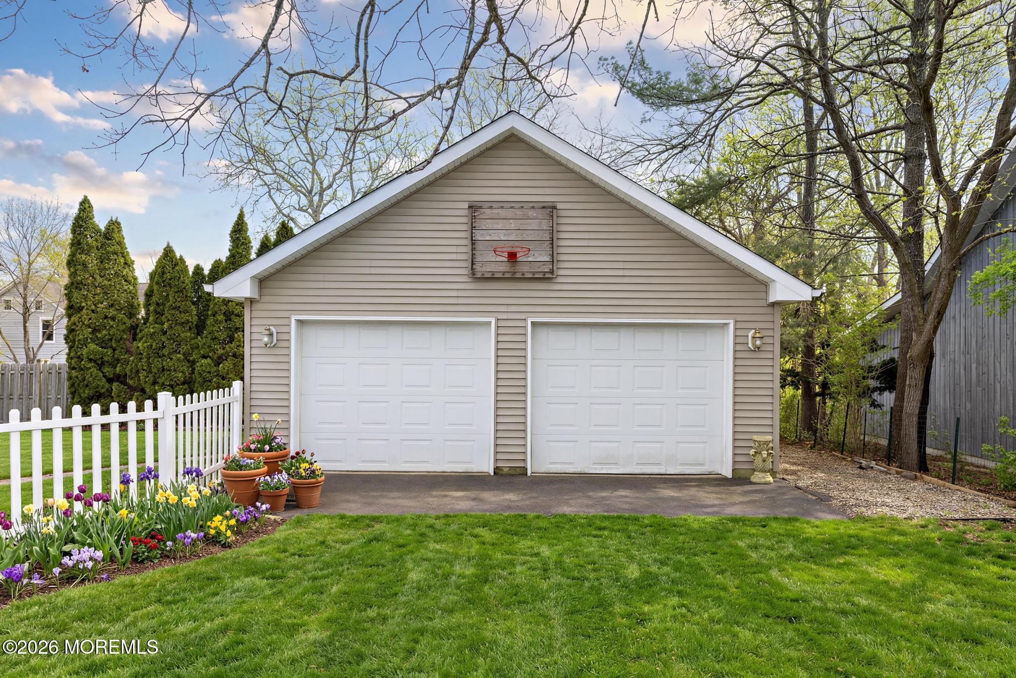 6 Cedar Street Image 5