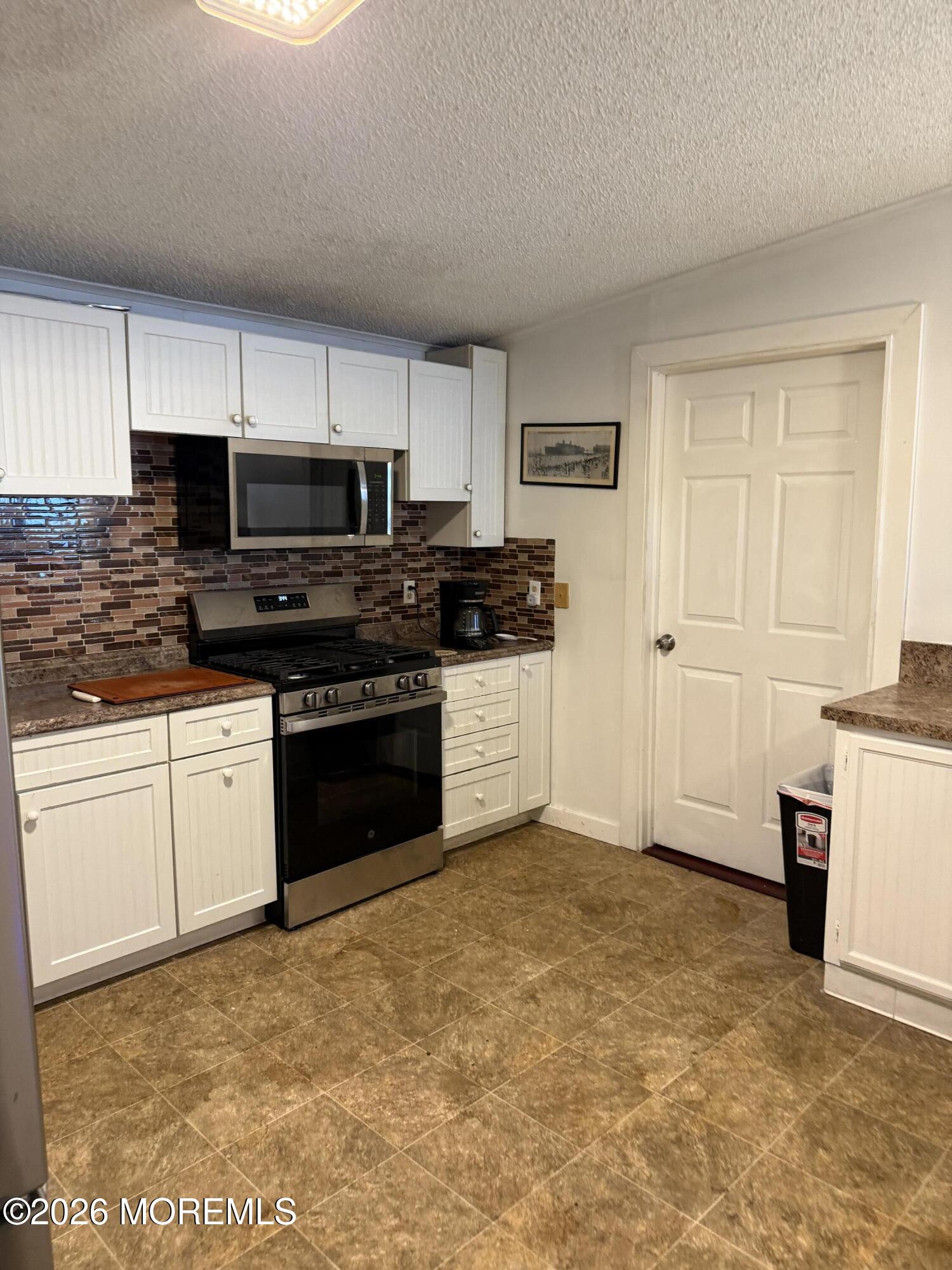 85 Seattle Slew Drive, Howell, NJ, 07731 image 10