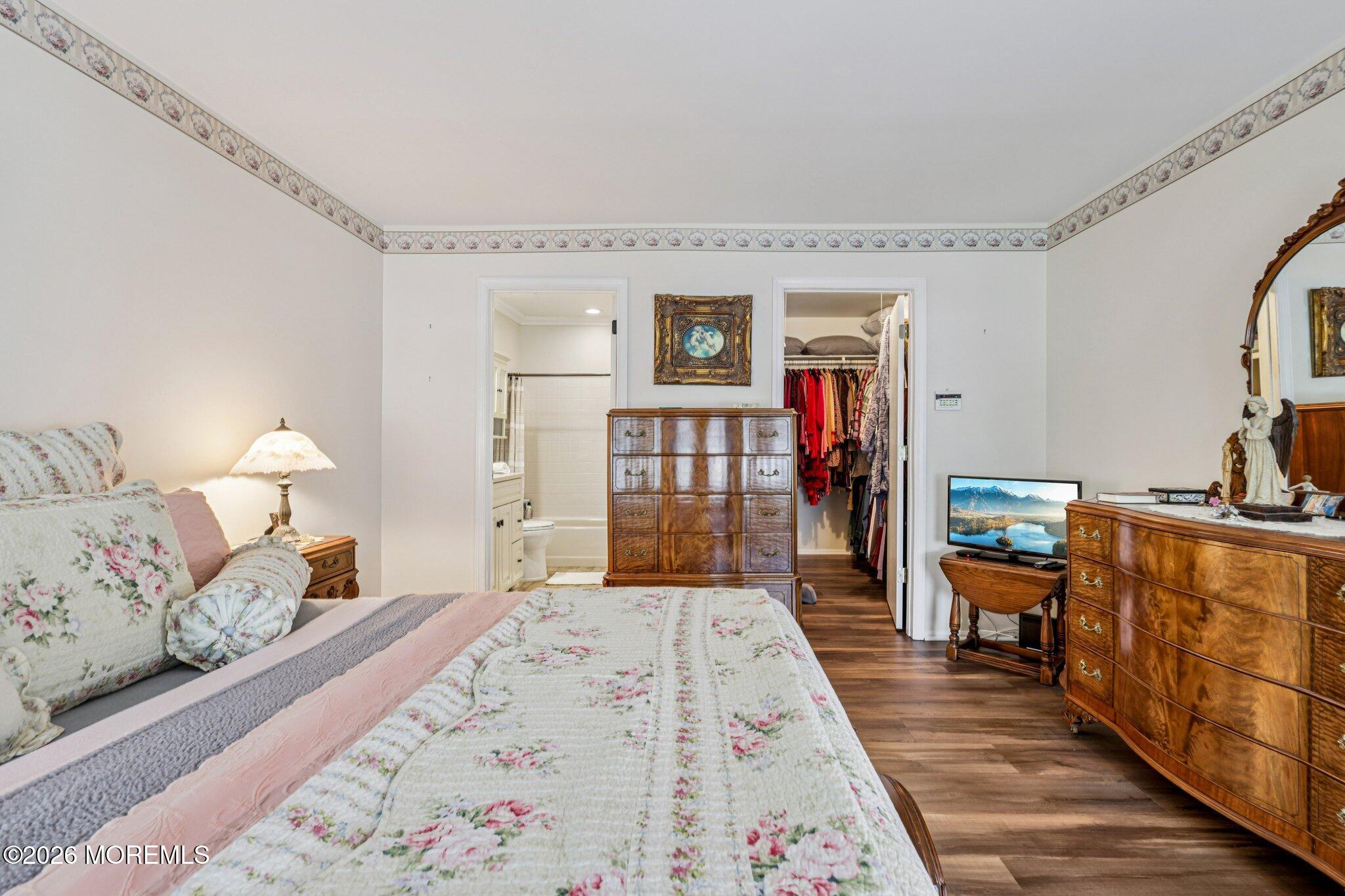 413 Yorkshire Place, Morganville, NJ, 07751 image 22