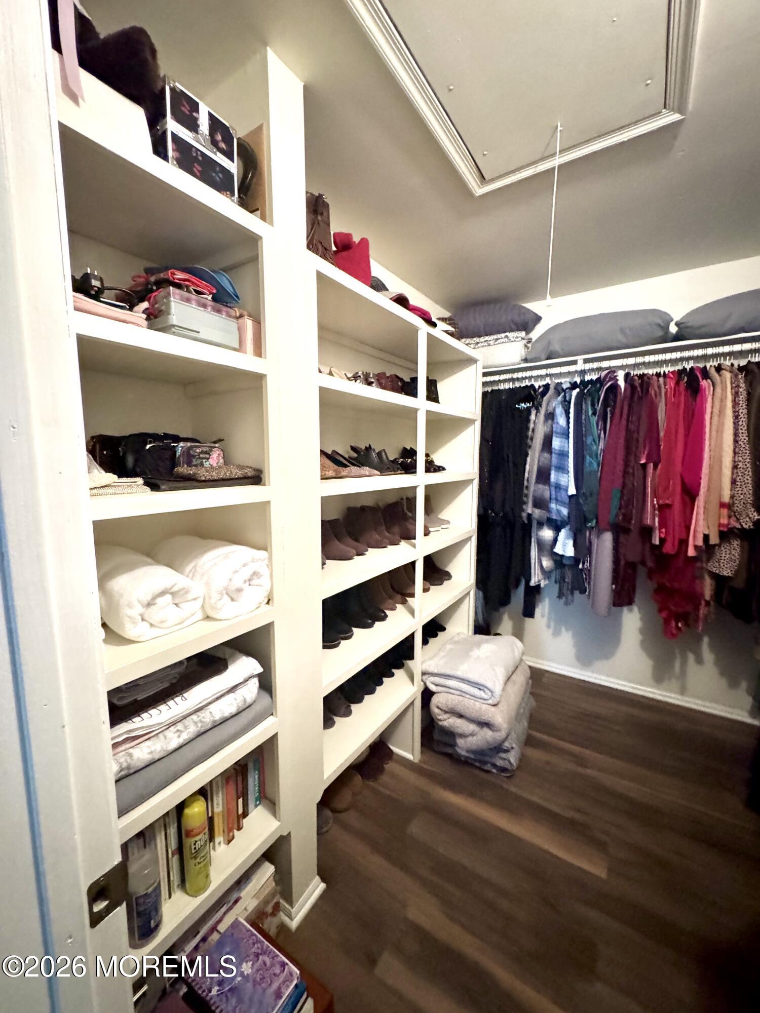 413 Yorkshire Place, Morganville, NJ, 07751 image 23