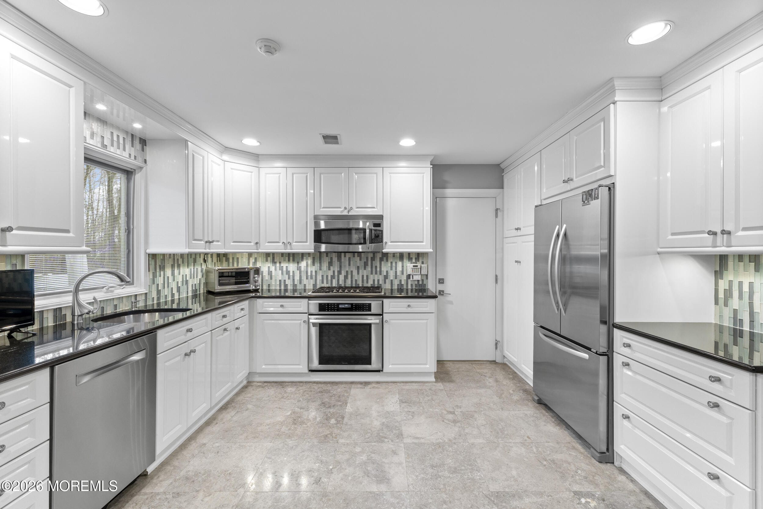 8 Willow Ridge Court, Matawan, NJ, 07747 image 11