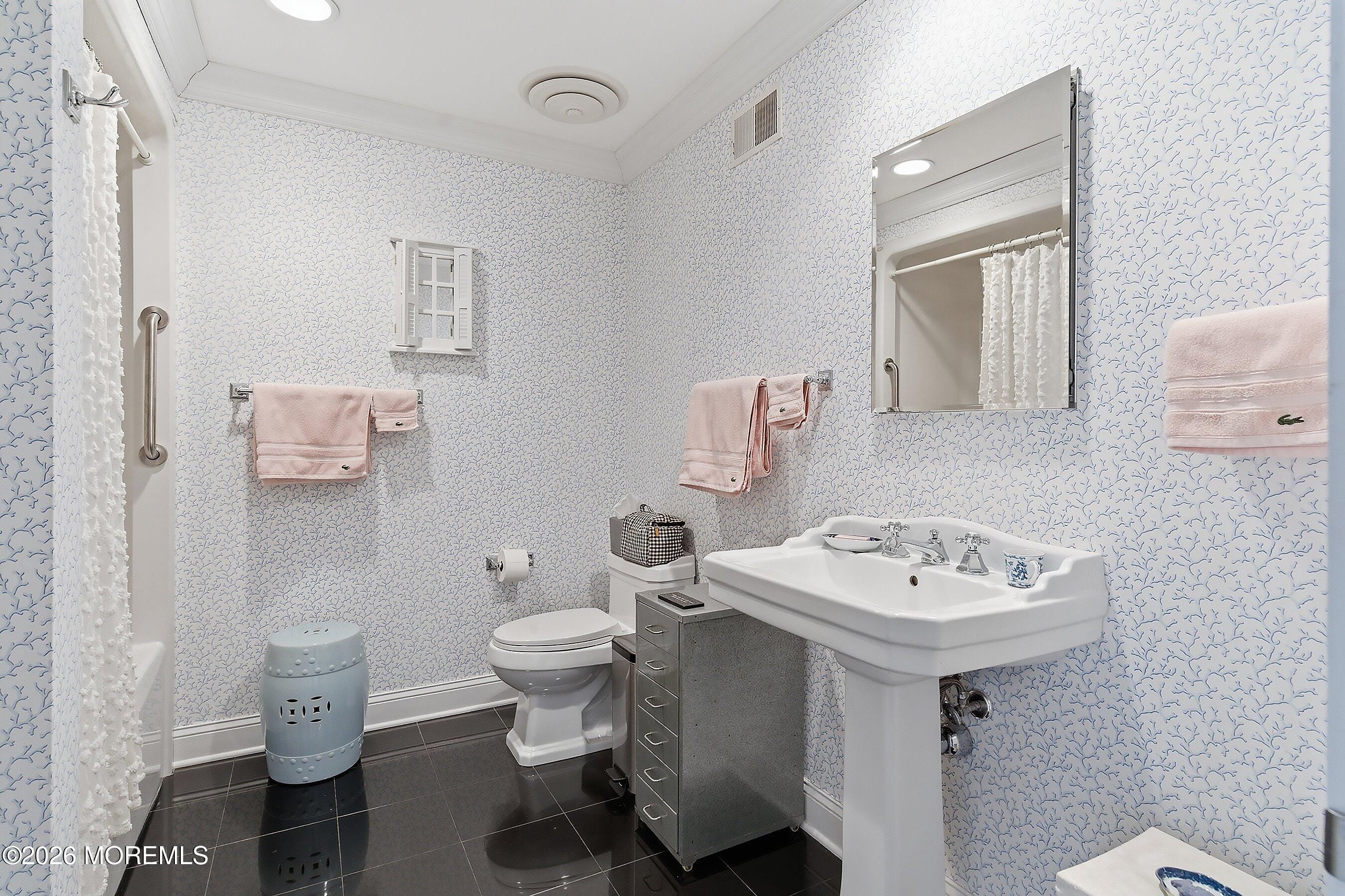 33 Sands Point Road, Waretown, NJ, 08758 image 11