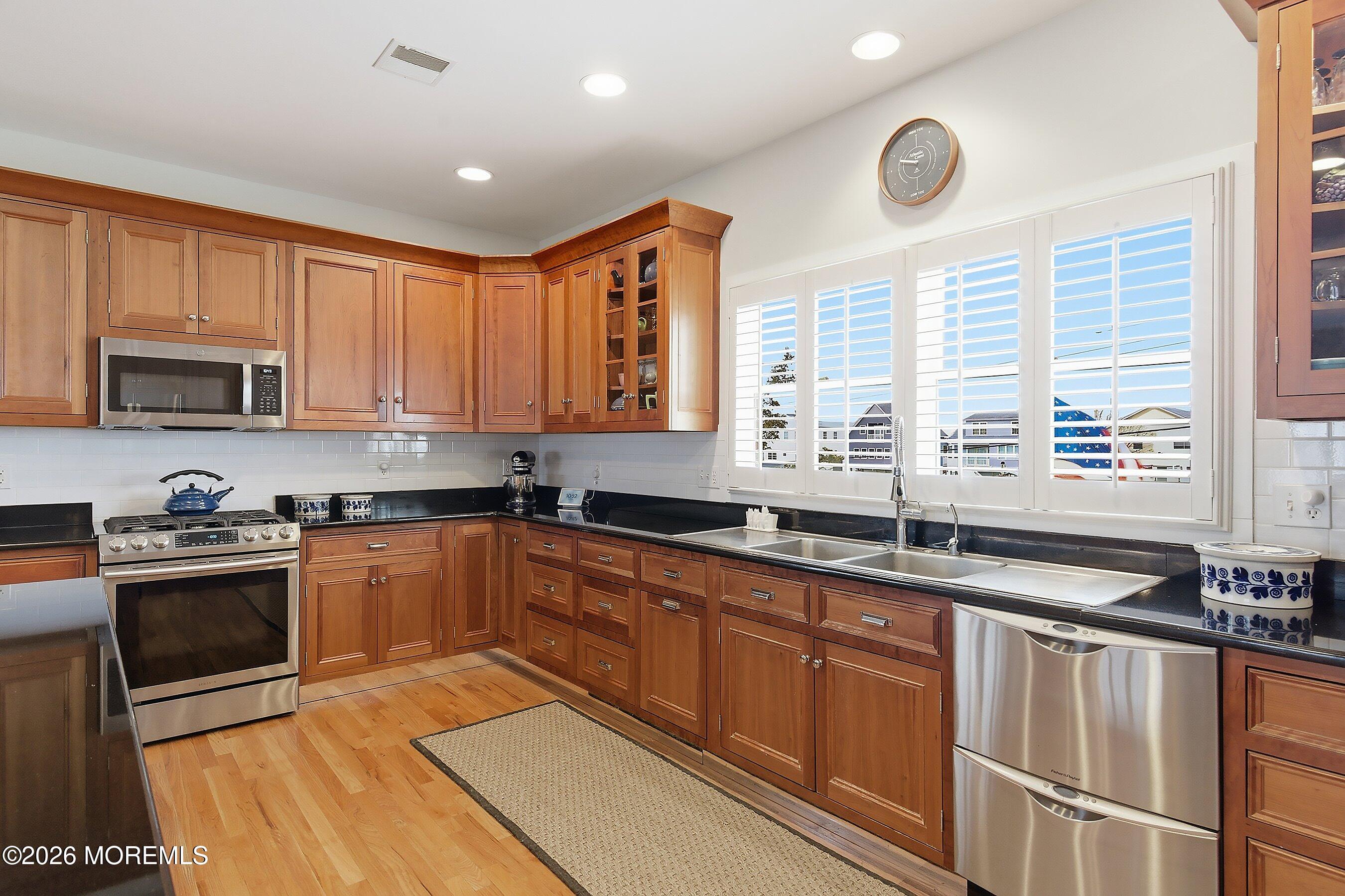 33 Sands Point Road, Waretown, NJ, 08758 image 28