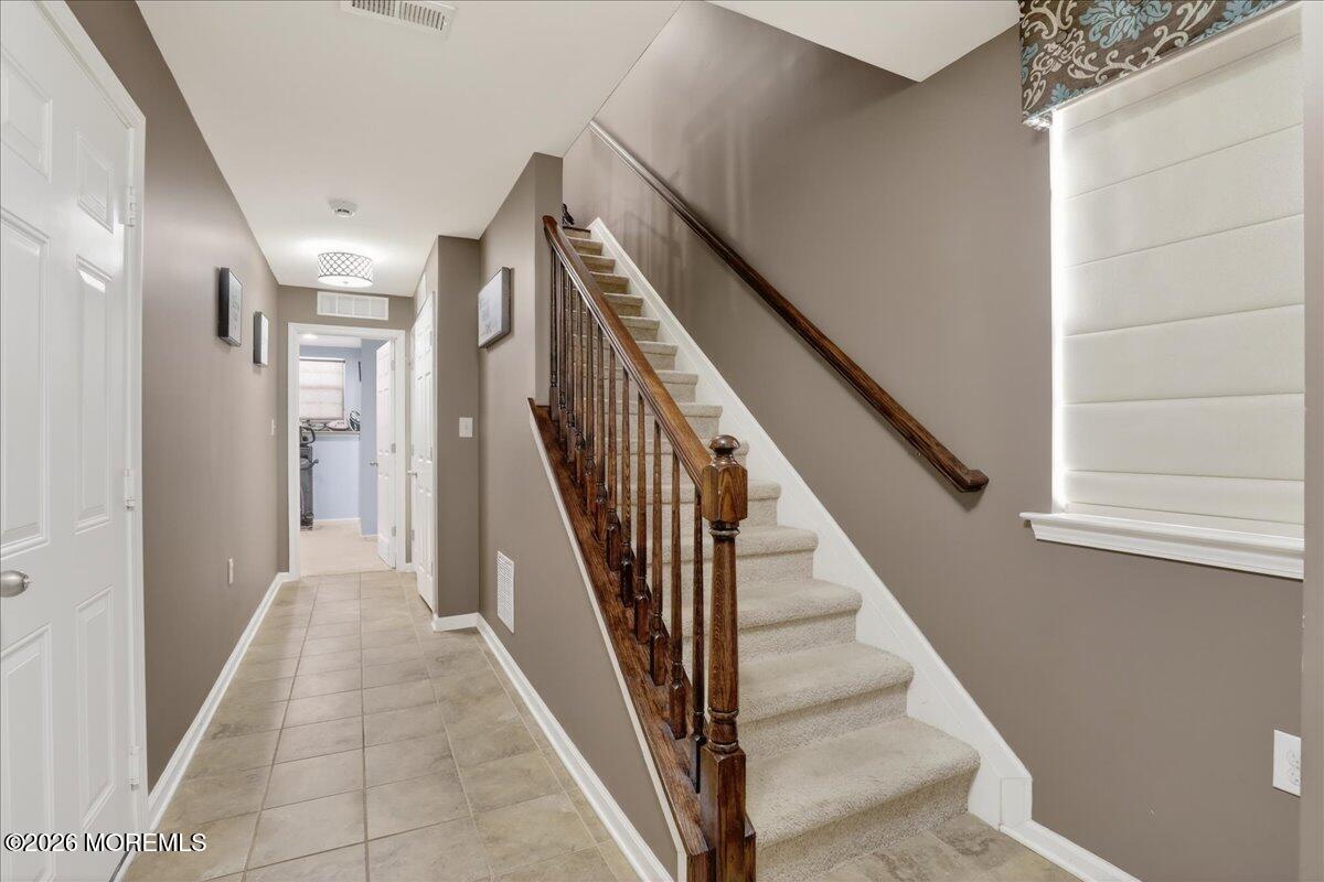 259 Chickadee Court 1000 Image 2