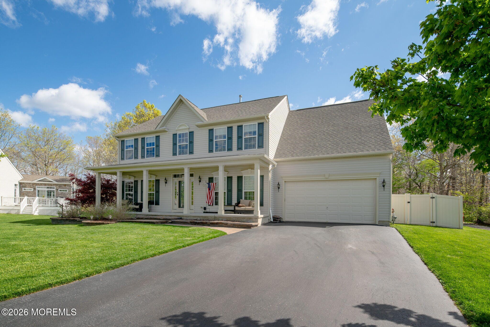 32 Carriage Way Image 2