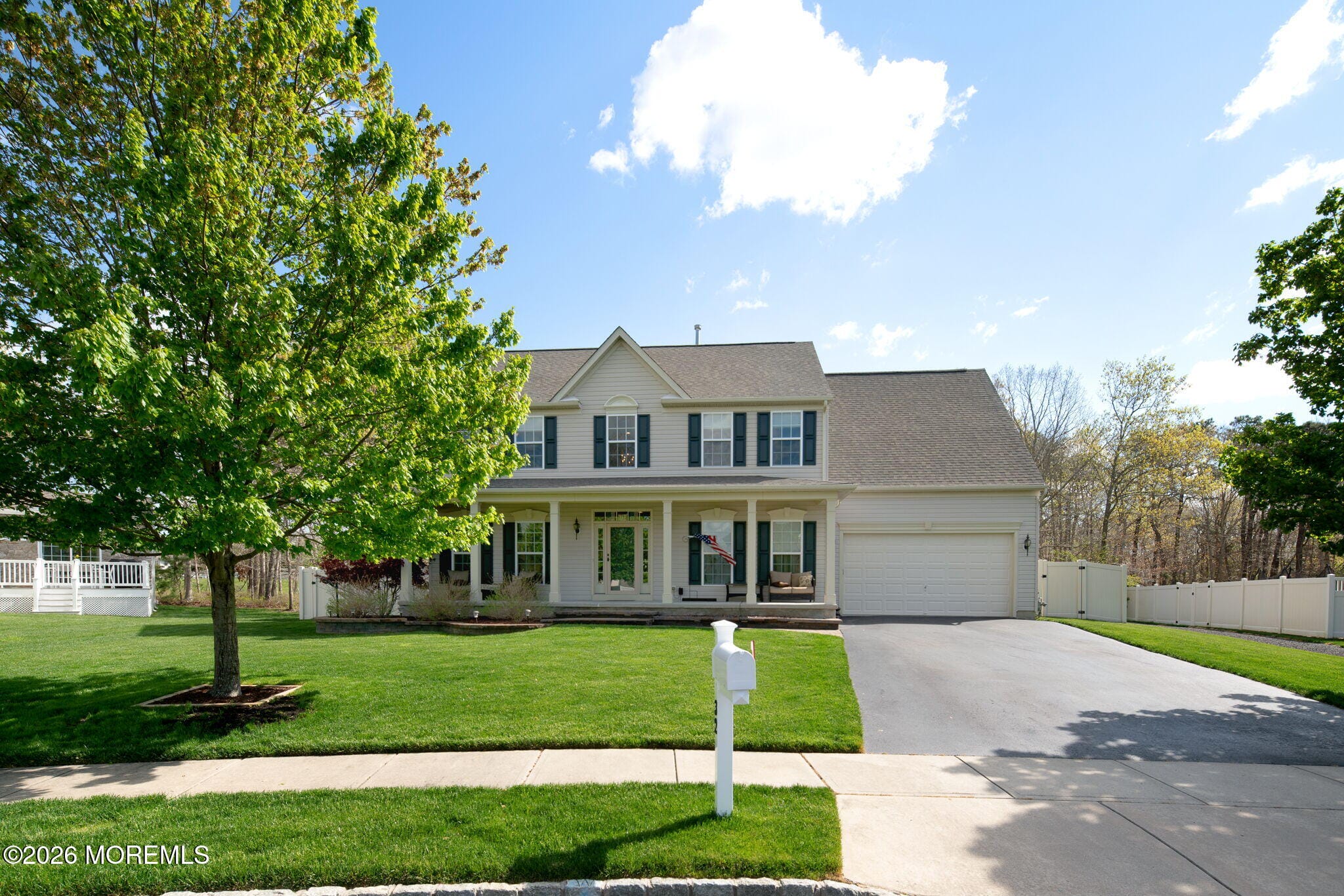 32 Carriage Way Image 3