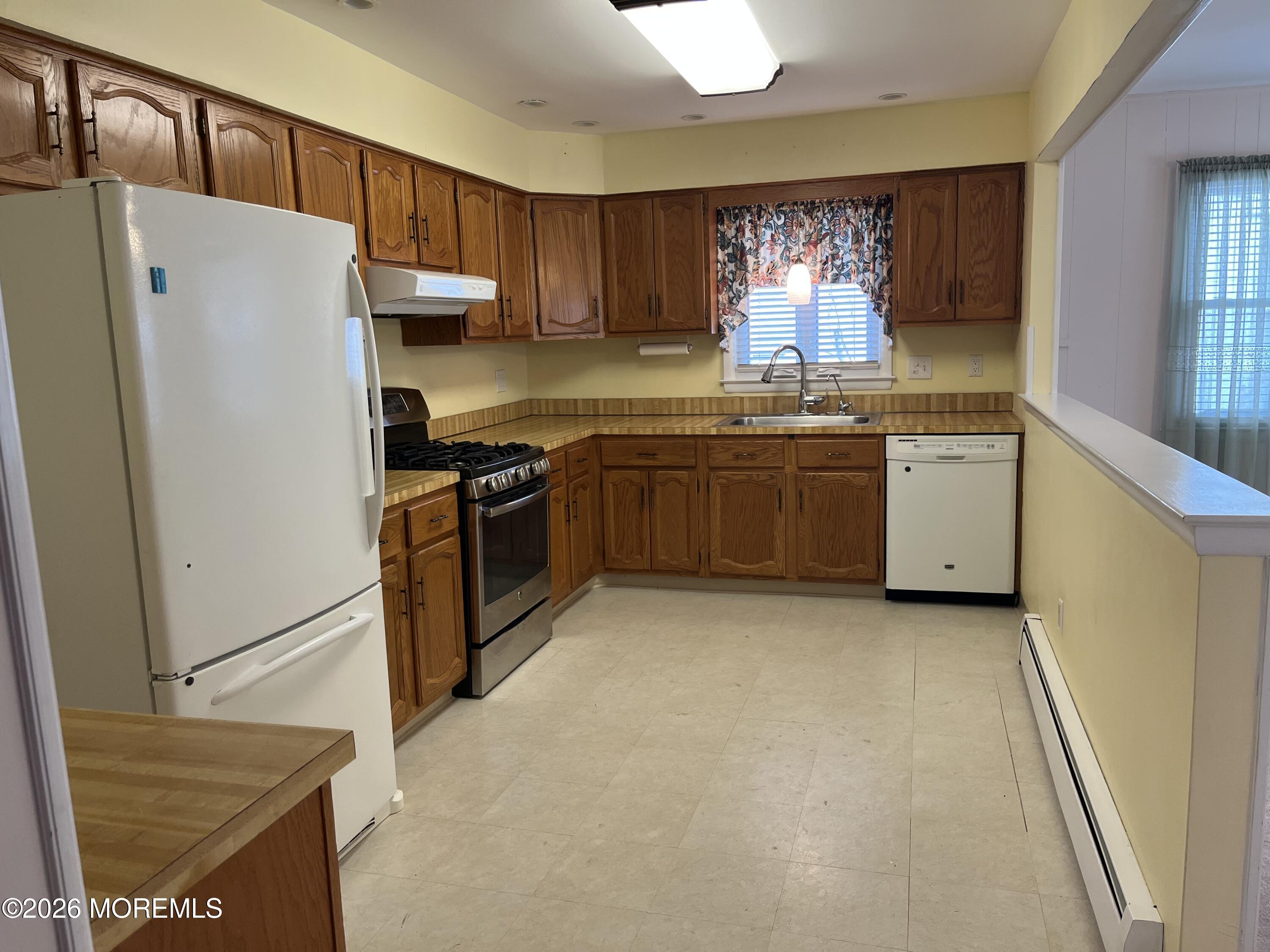 103 Edgewater Court, Toms River, NJ, 08757 image 7