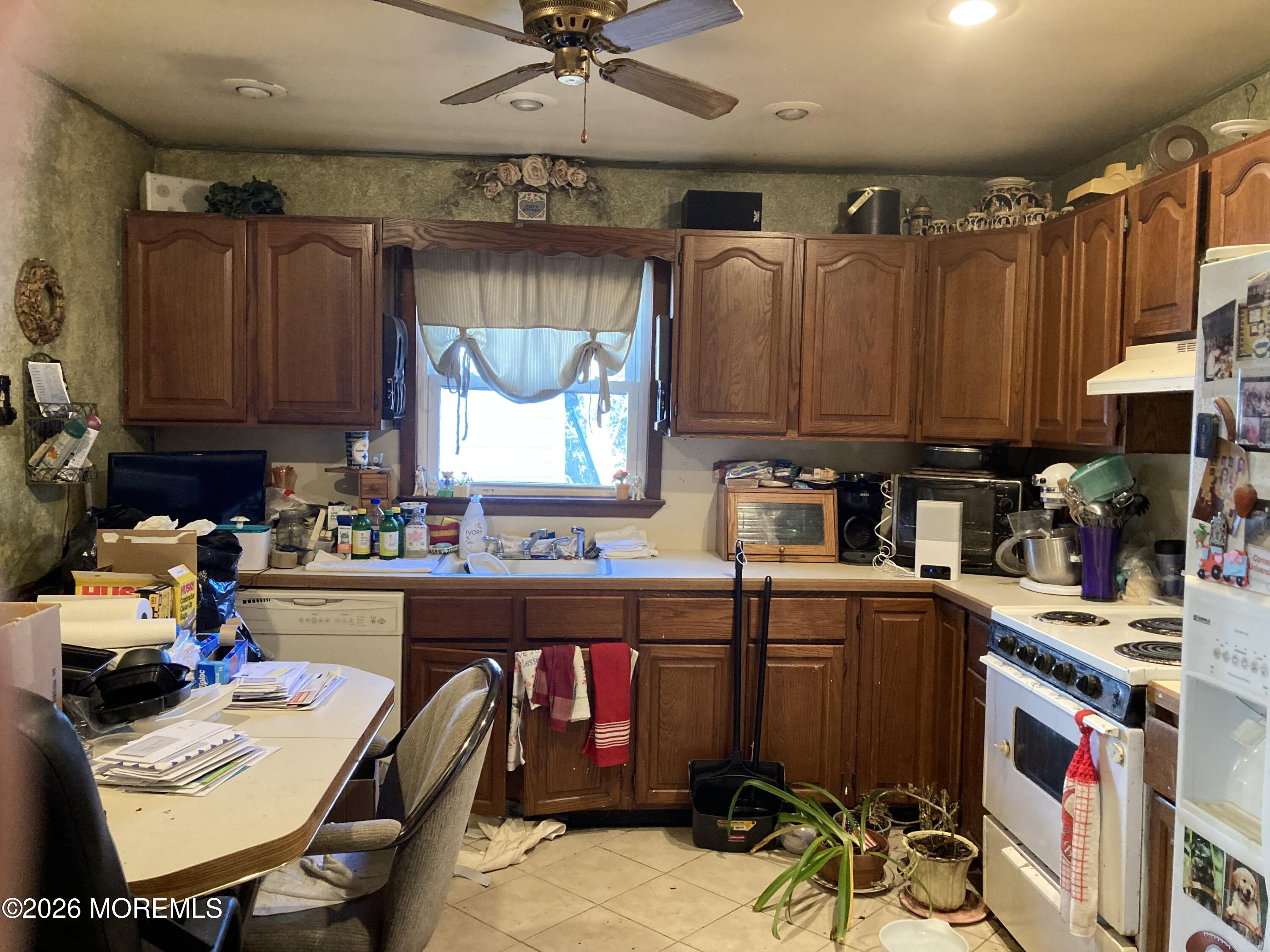 152 Chapel Hill Road Image 4