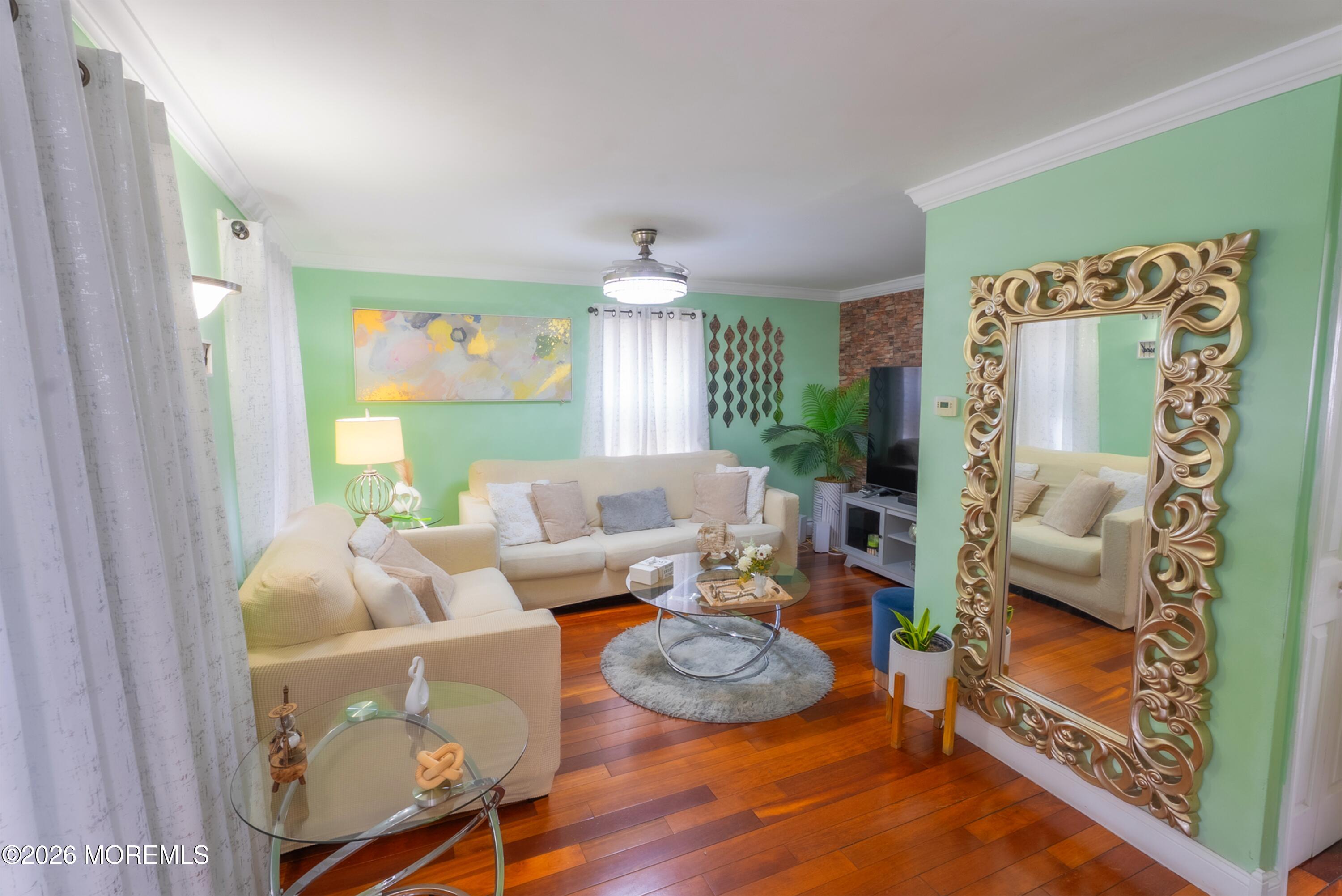 439 Ashley Street Image 3