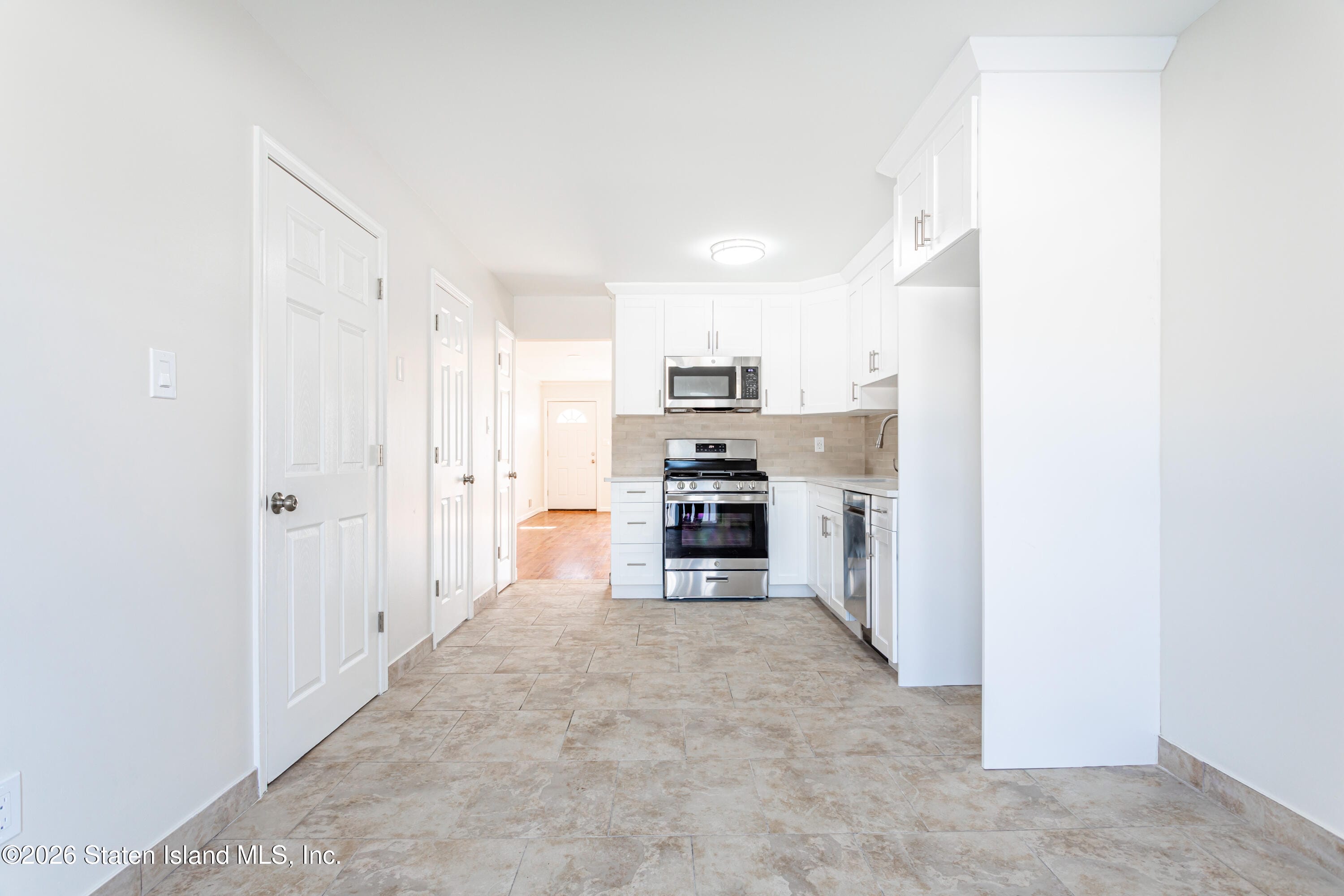 21 Spirit Lane, Staten Island, NY, 10303 image 8