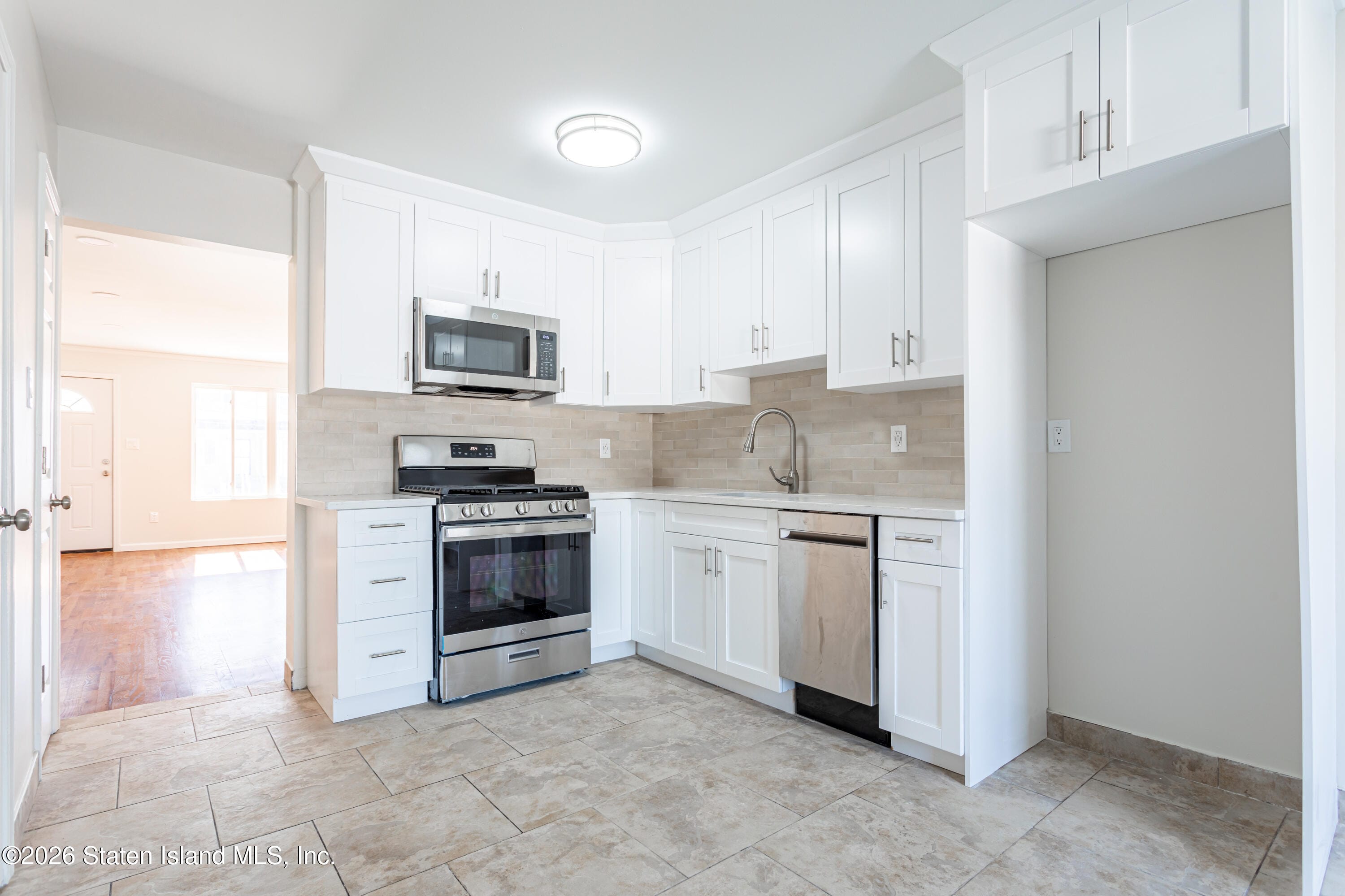 21 Spirit Lane, Staten Island, NY, 10303 image 9