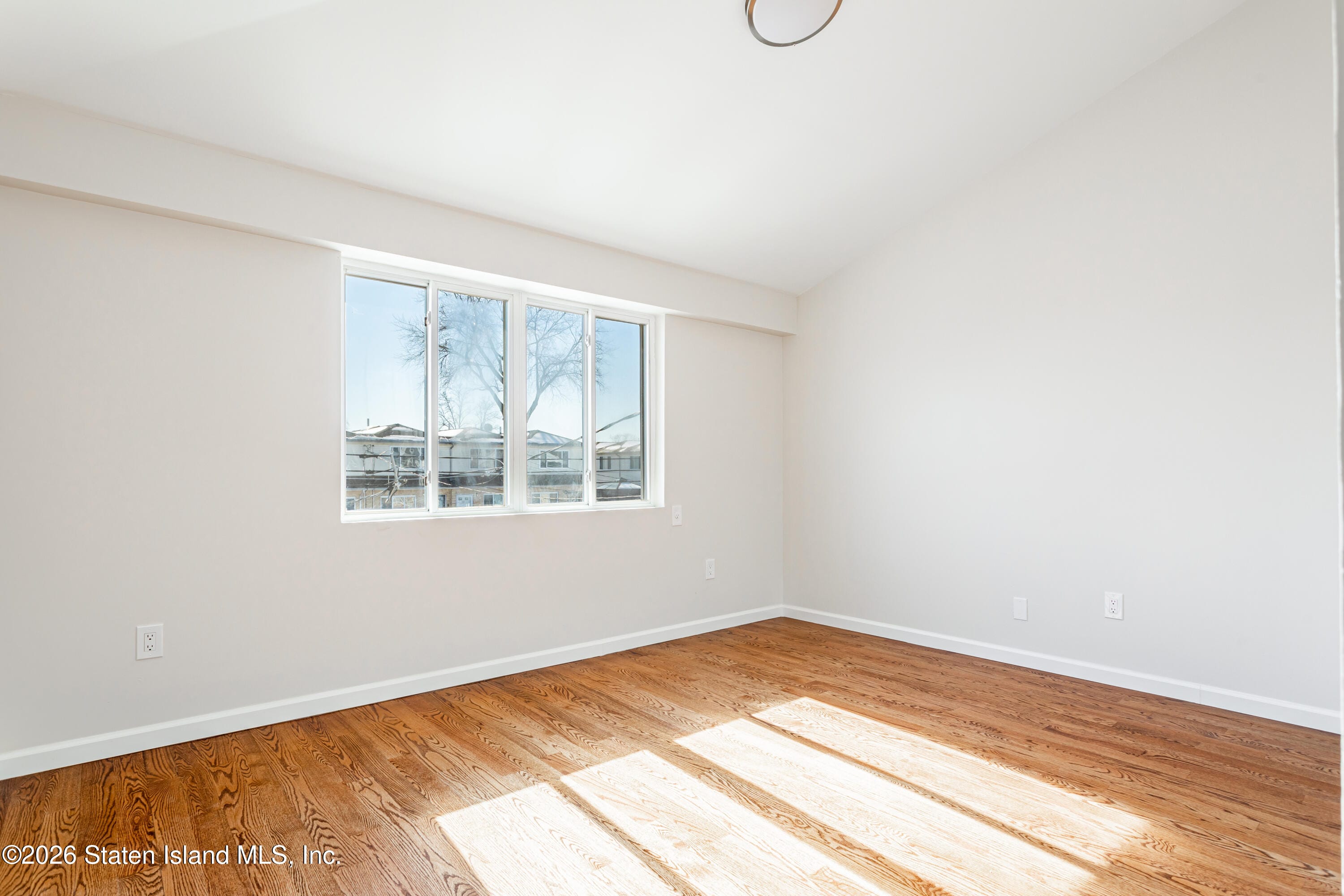 21 Spirit Lane, Staten Island, NY, 10303 image 16