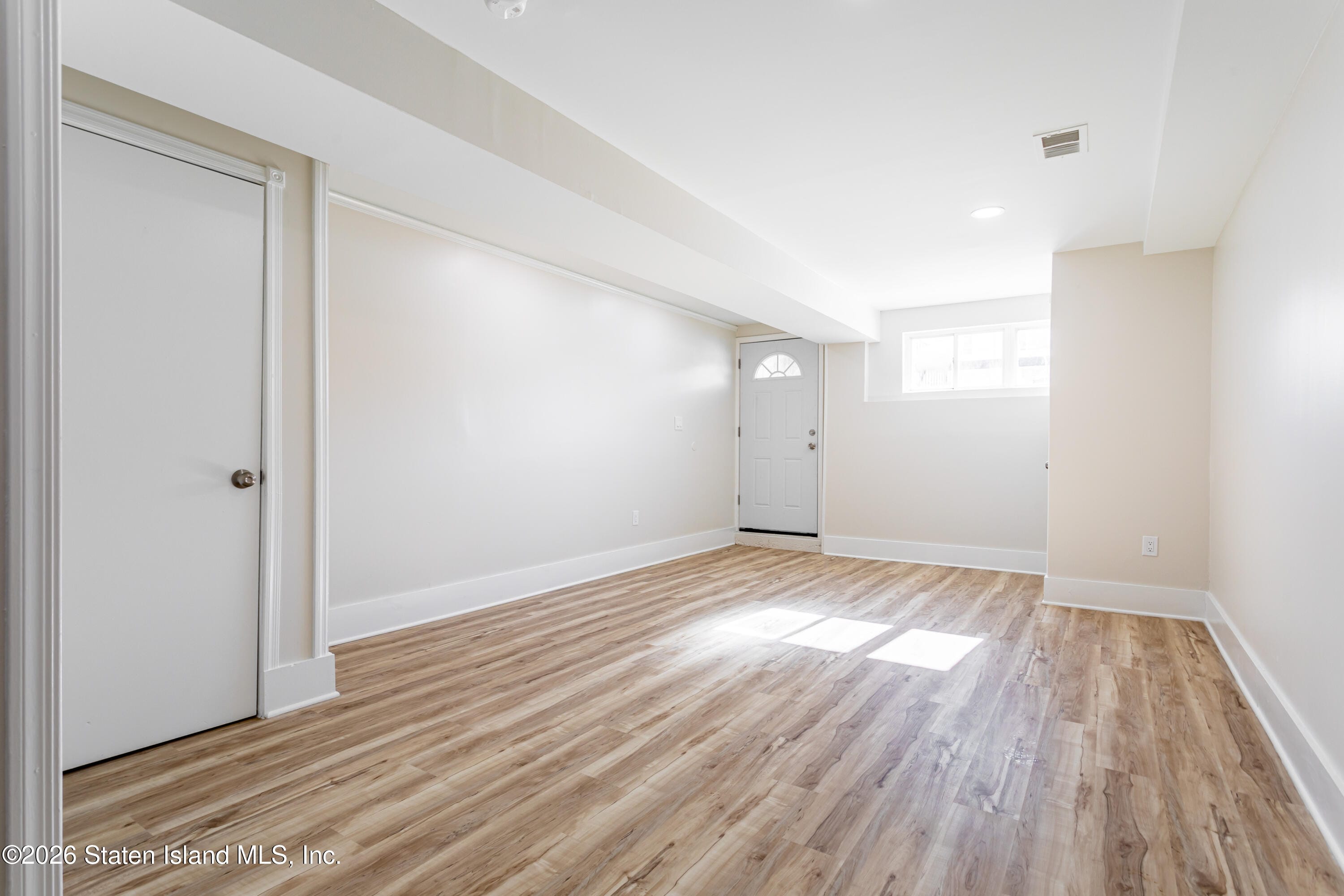 21 Spirit Lane, Staten Island, NY, 10303 image 23