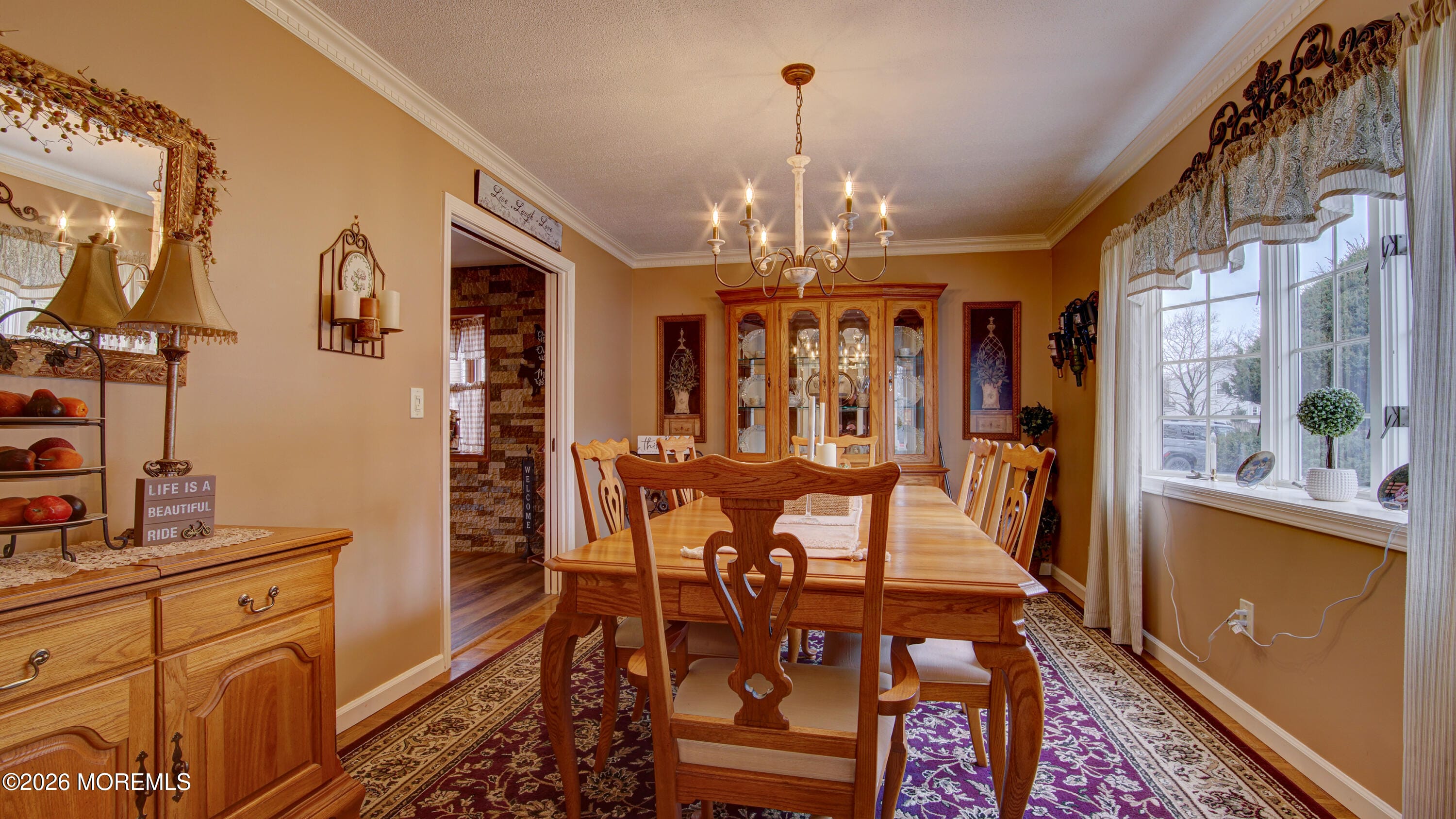 6 Carlisle Court Image 4