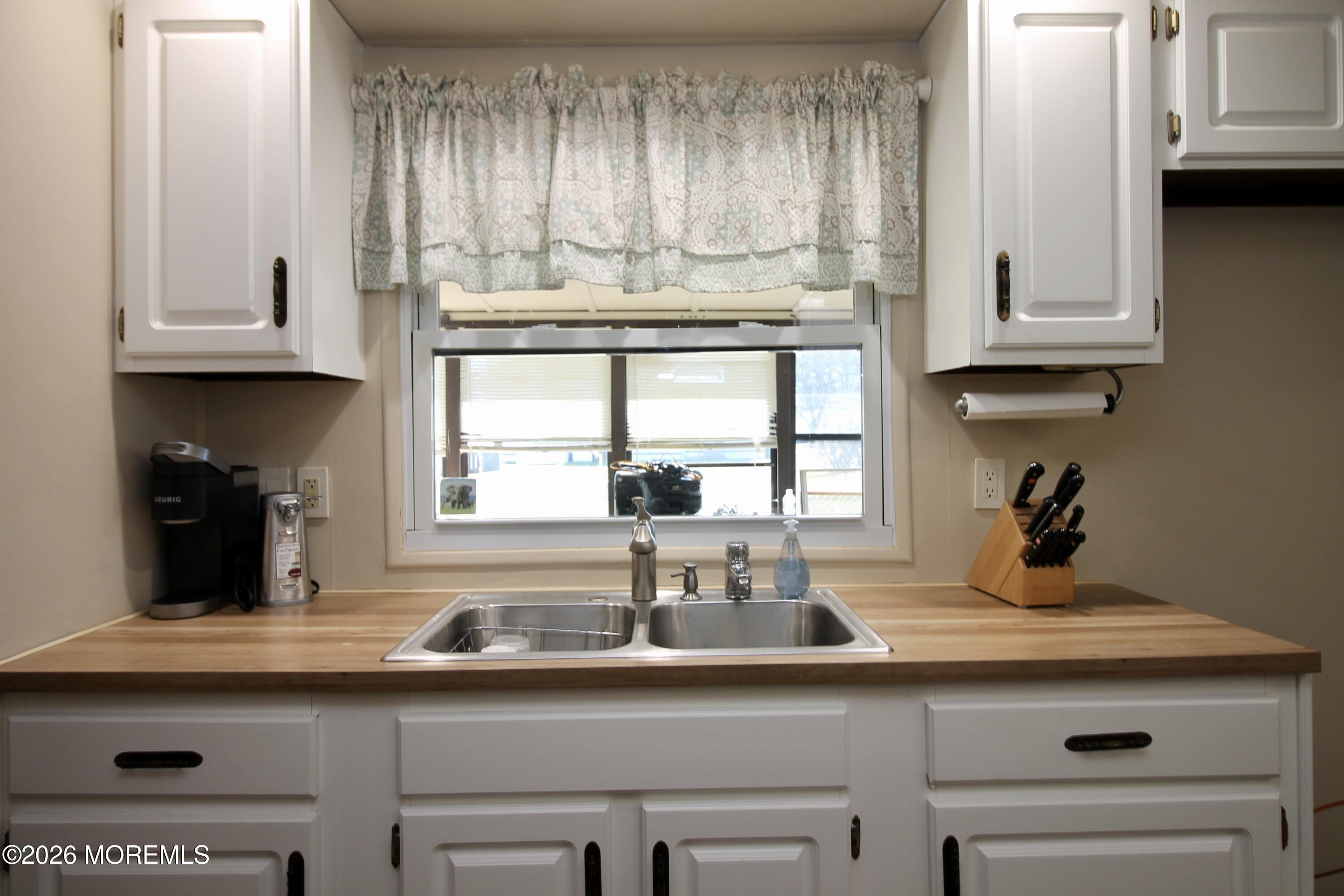 606 Jerome Place, Freehold, NJ, 07728 image 14