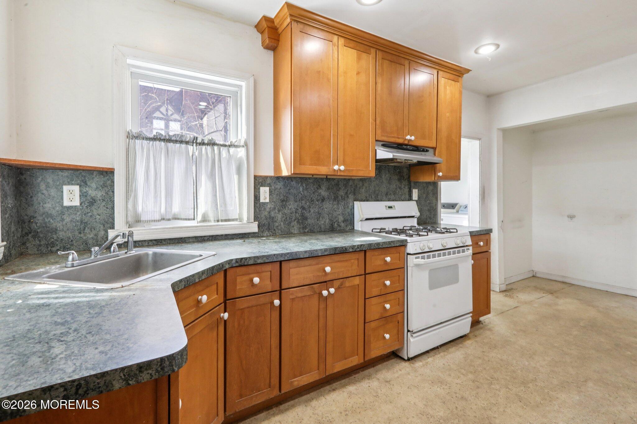 75 Prospect Street, Little Falls, NJ, 07424 image 14