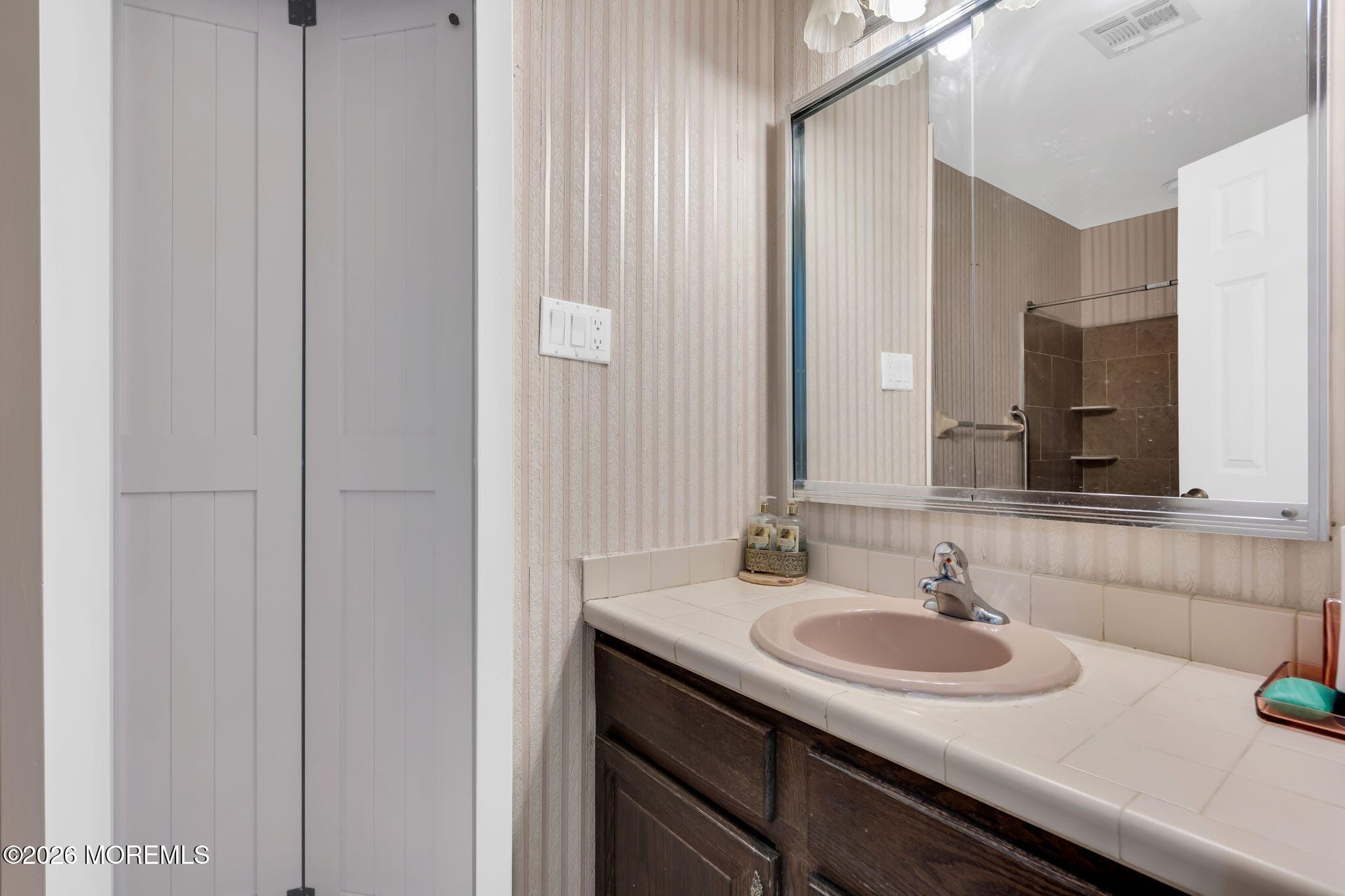 22 Abbey Road, Brick, NJ, 08723 image 24