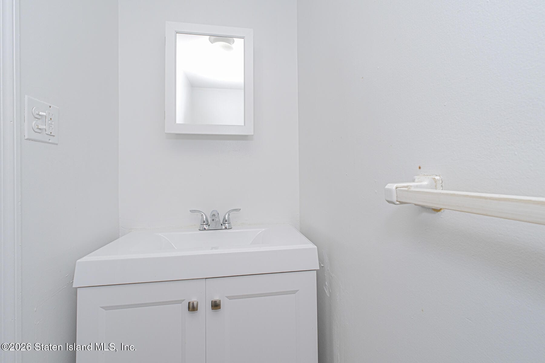 61 Merivale Lane, Staten Island, NY, 10304 image 21