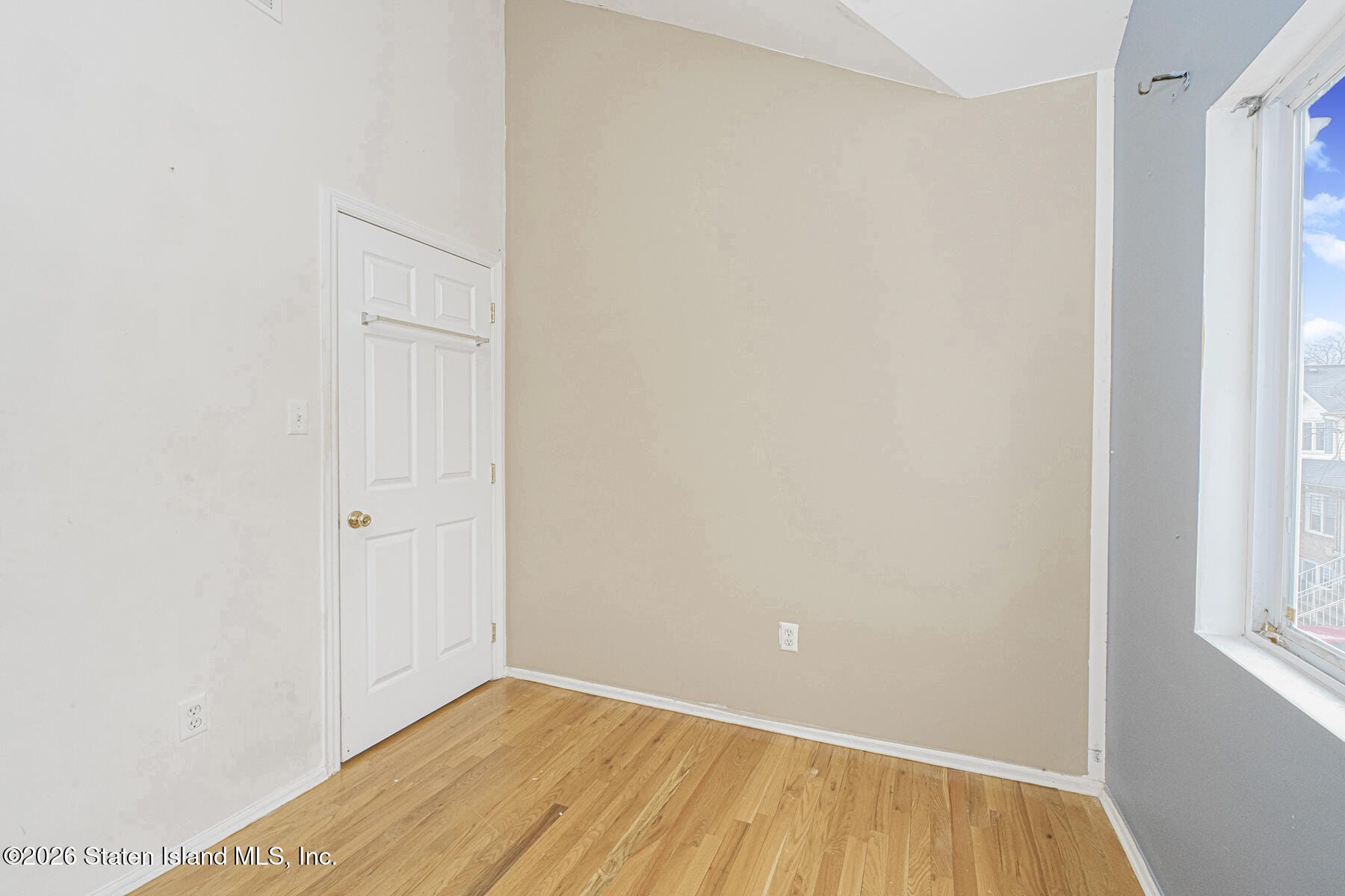 61 Merivale Lane, Staten Island, NY, 10304 image 12