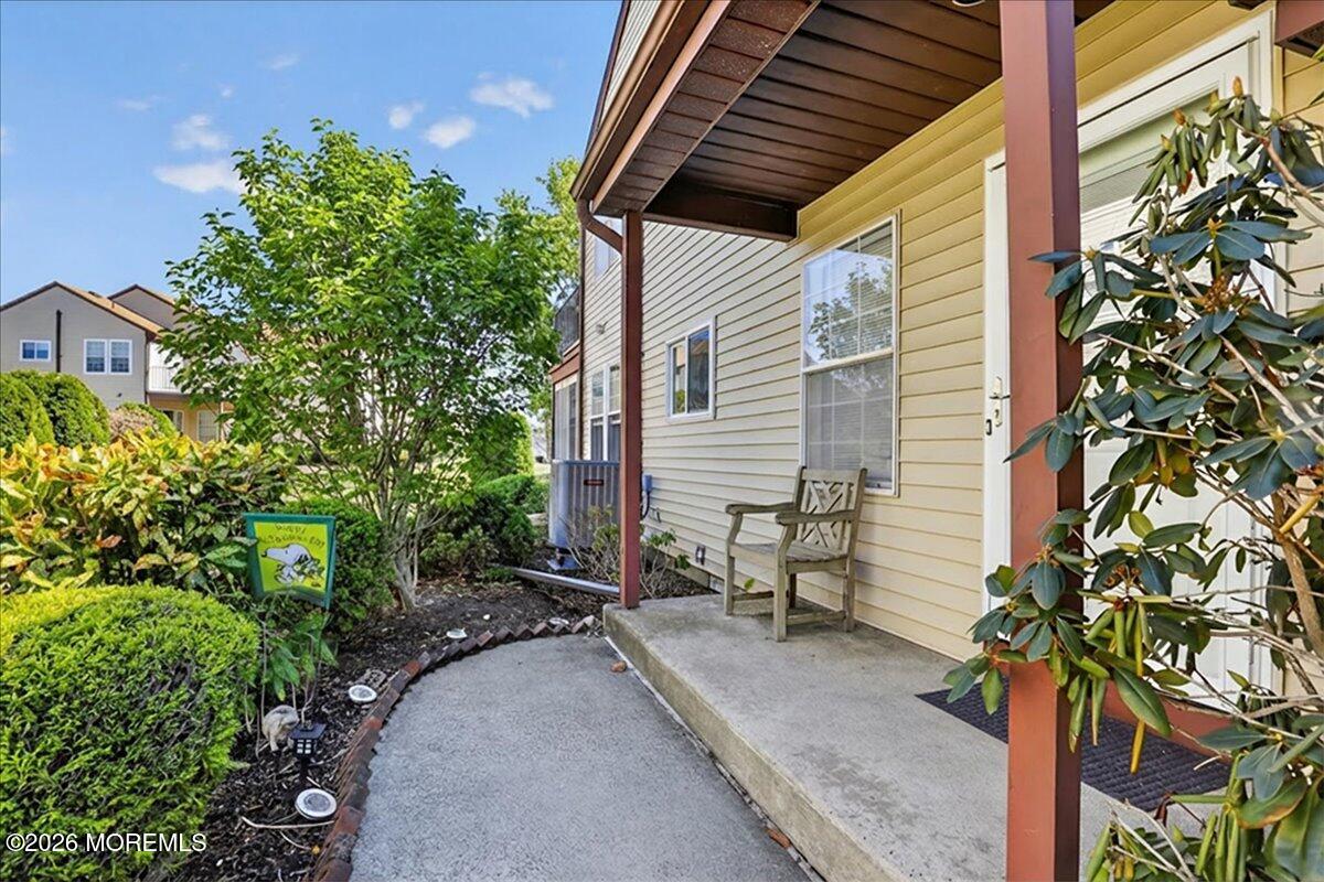 59D Yorkshire Drive Image 4