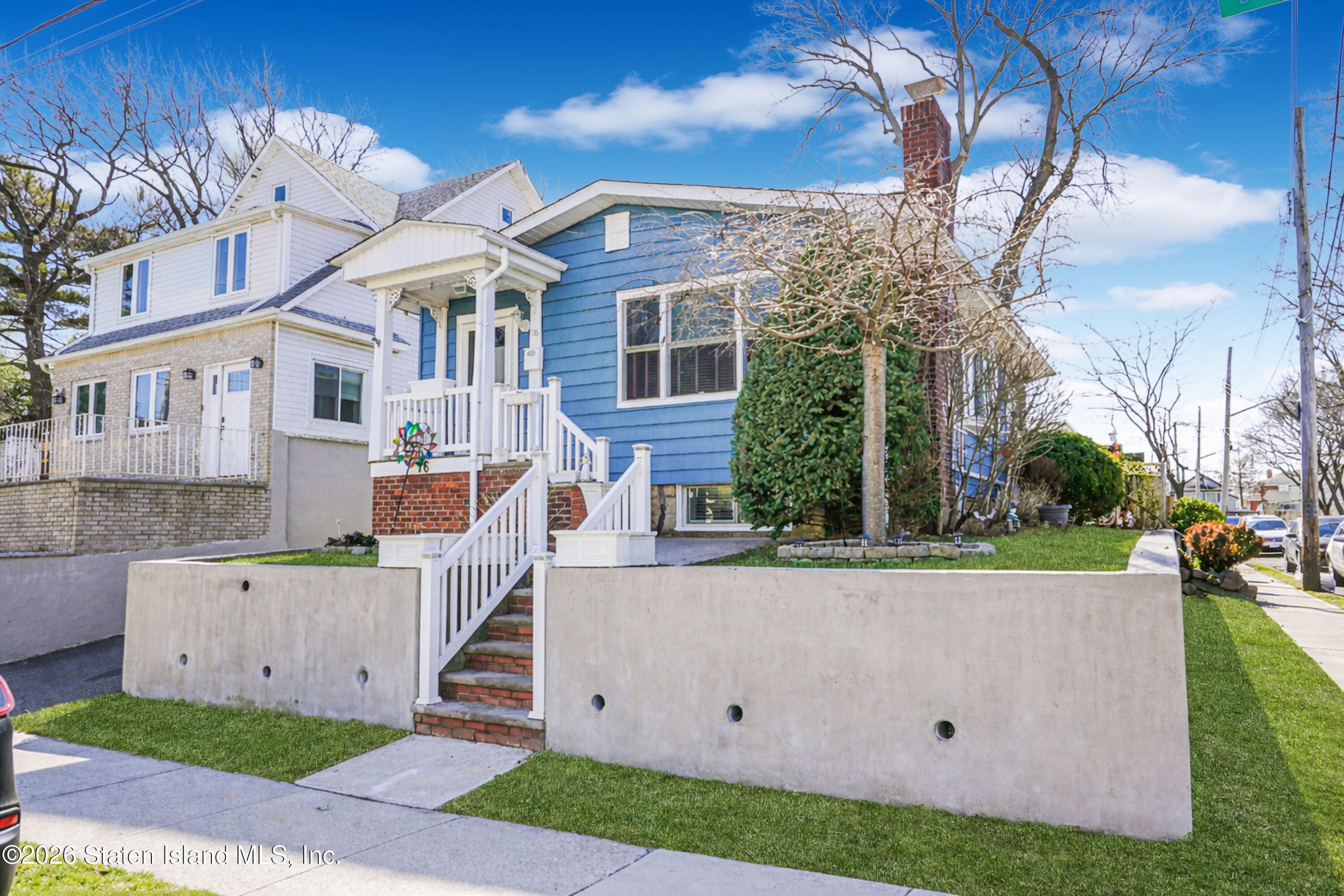 76 Whitman Avenue Image 2