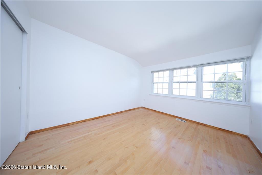 31 Barclay Circle, Staten Island, NY, 10312 image 17