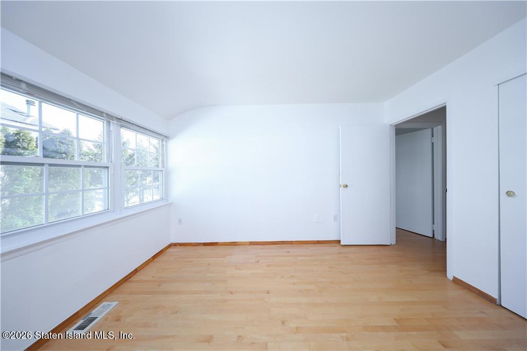 31 Barclay Circle, Staten Island, NY, 10312 image 19