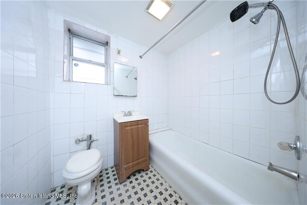 56 Bay 40th Street, Brooklyn, NY, 11214 image 28