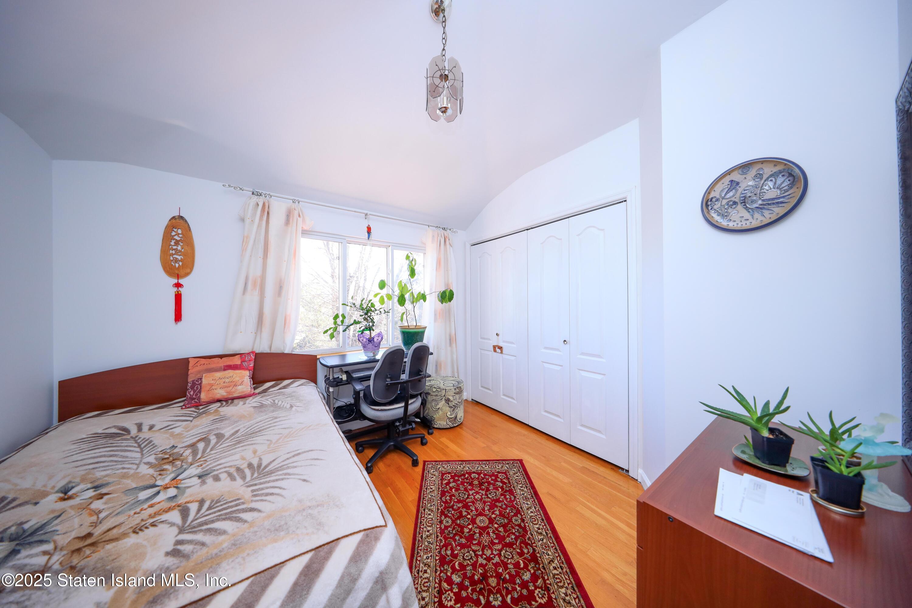 78 Townsend Avenue Image 5