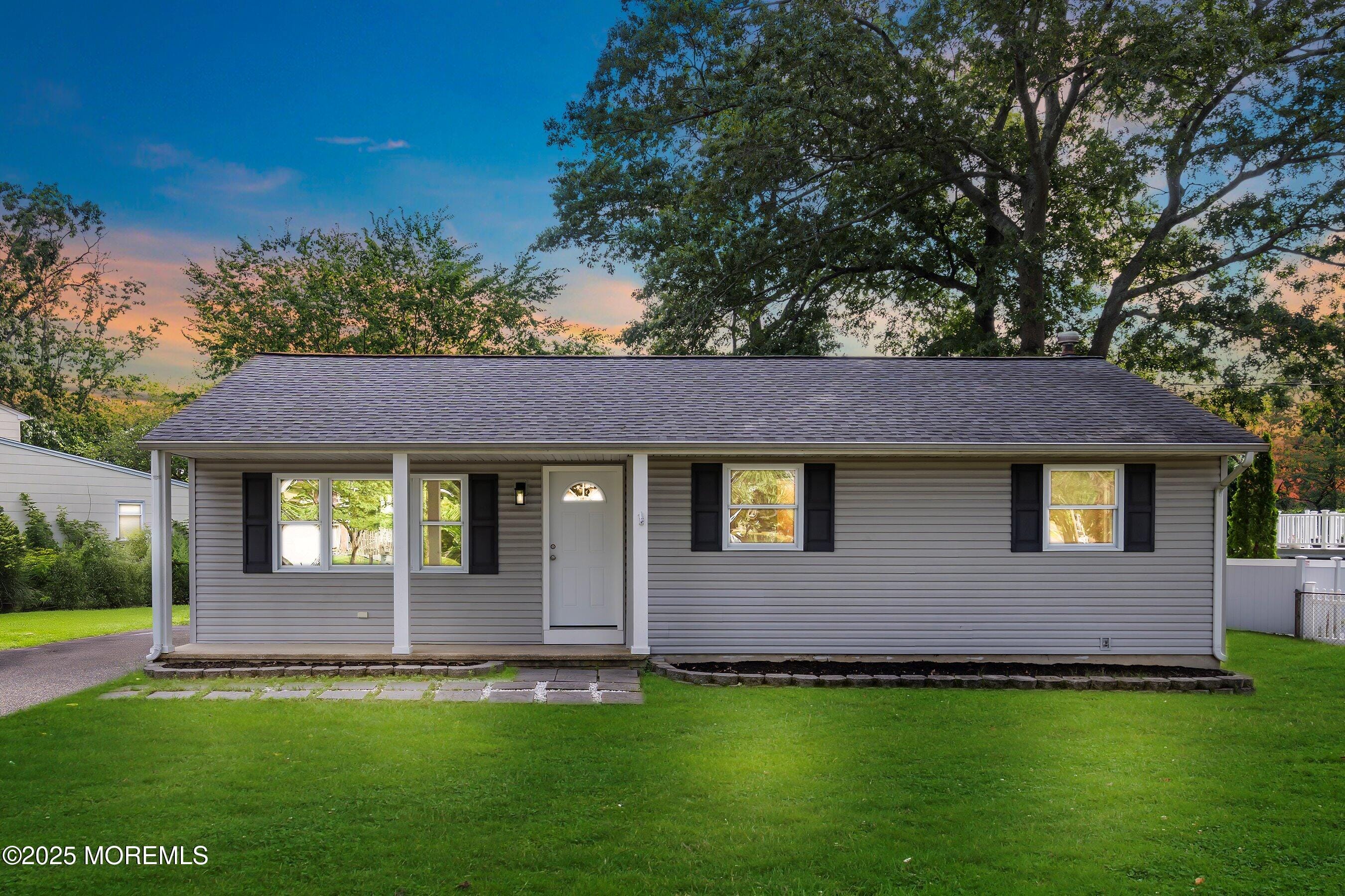 585 Fawn Drive Image 1