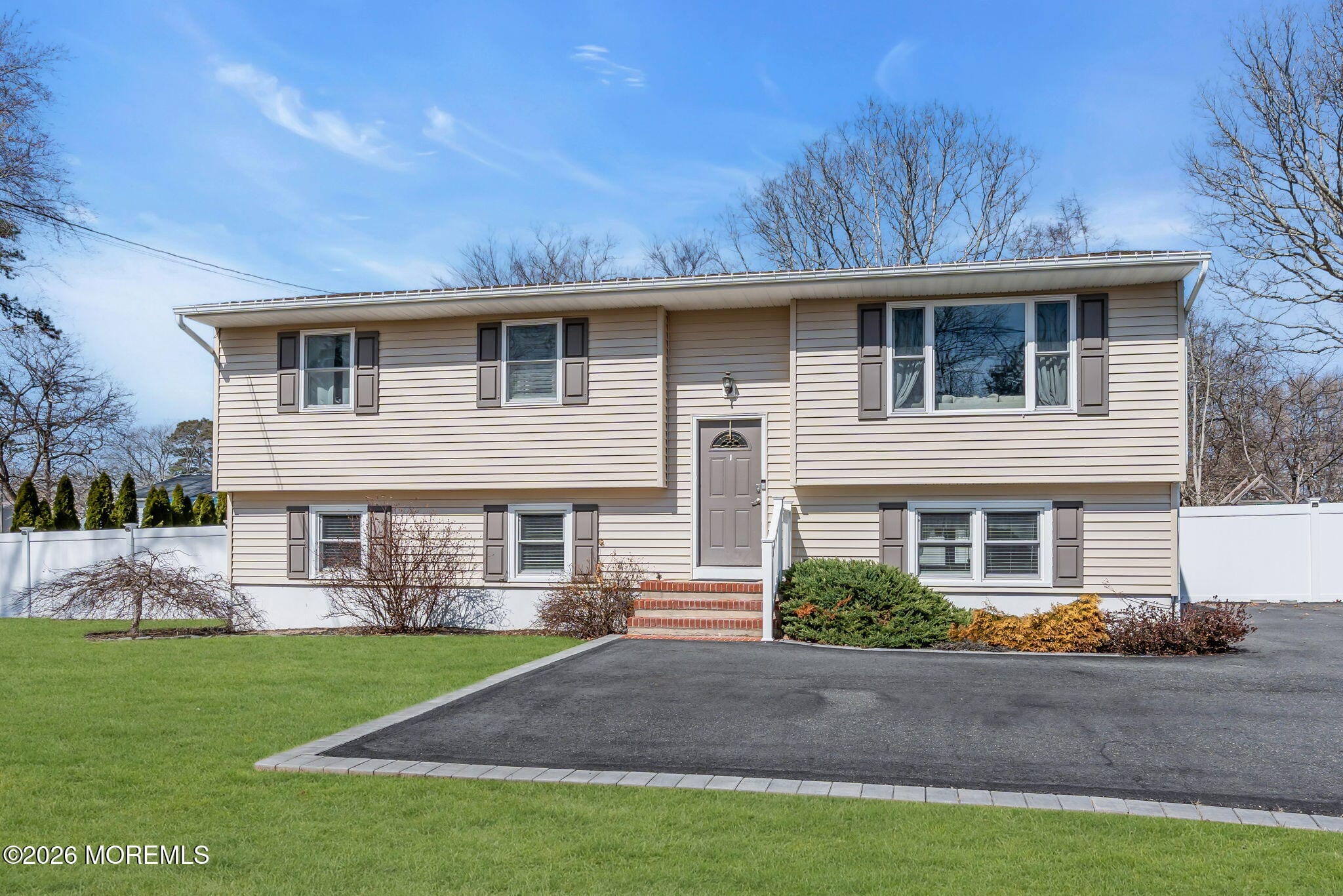 725 Commonwealth Boulevard Image 2