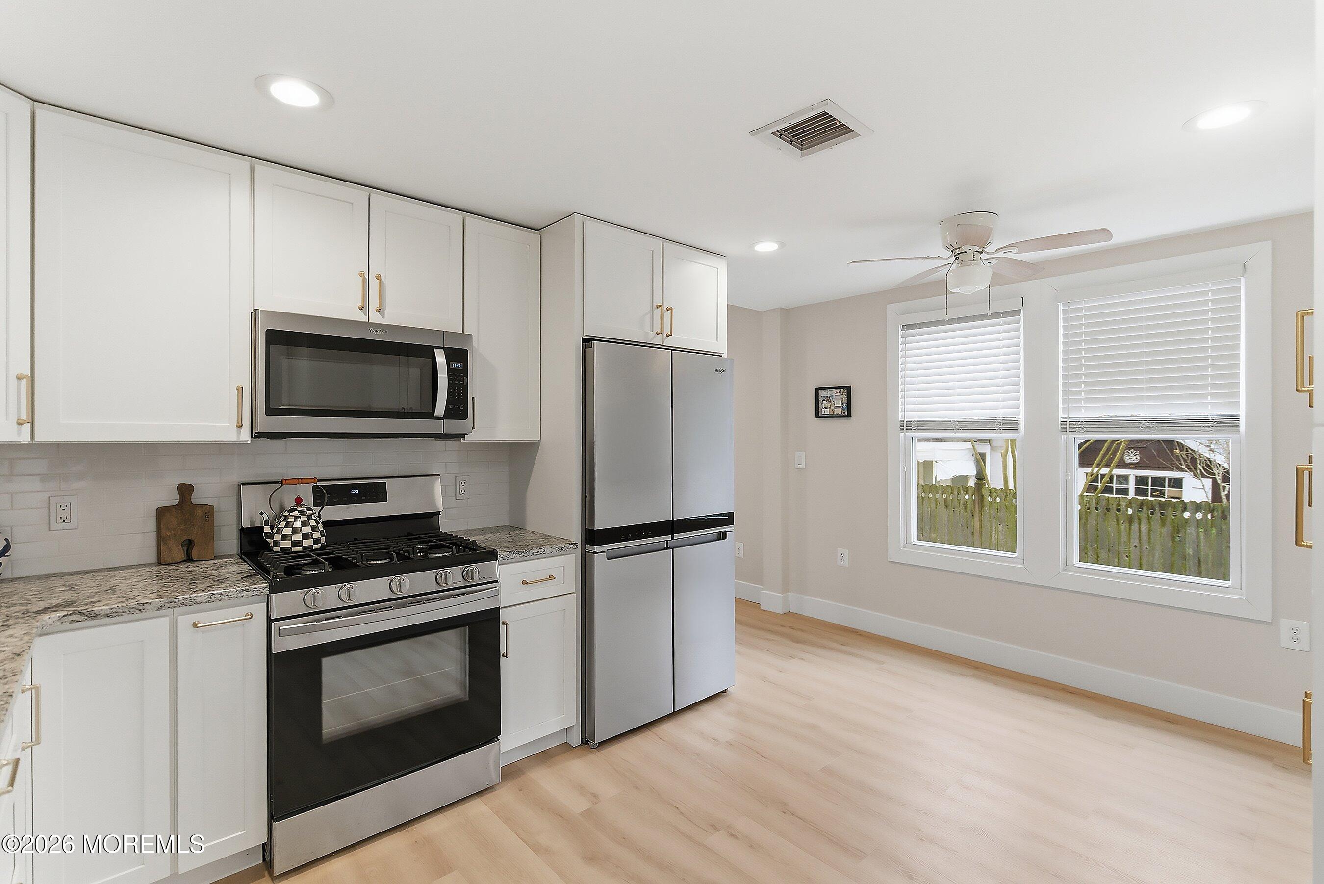 251 Bay Avenue, Highlands, NJ, 07732 image 9