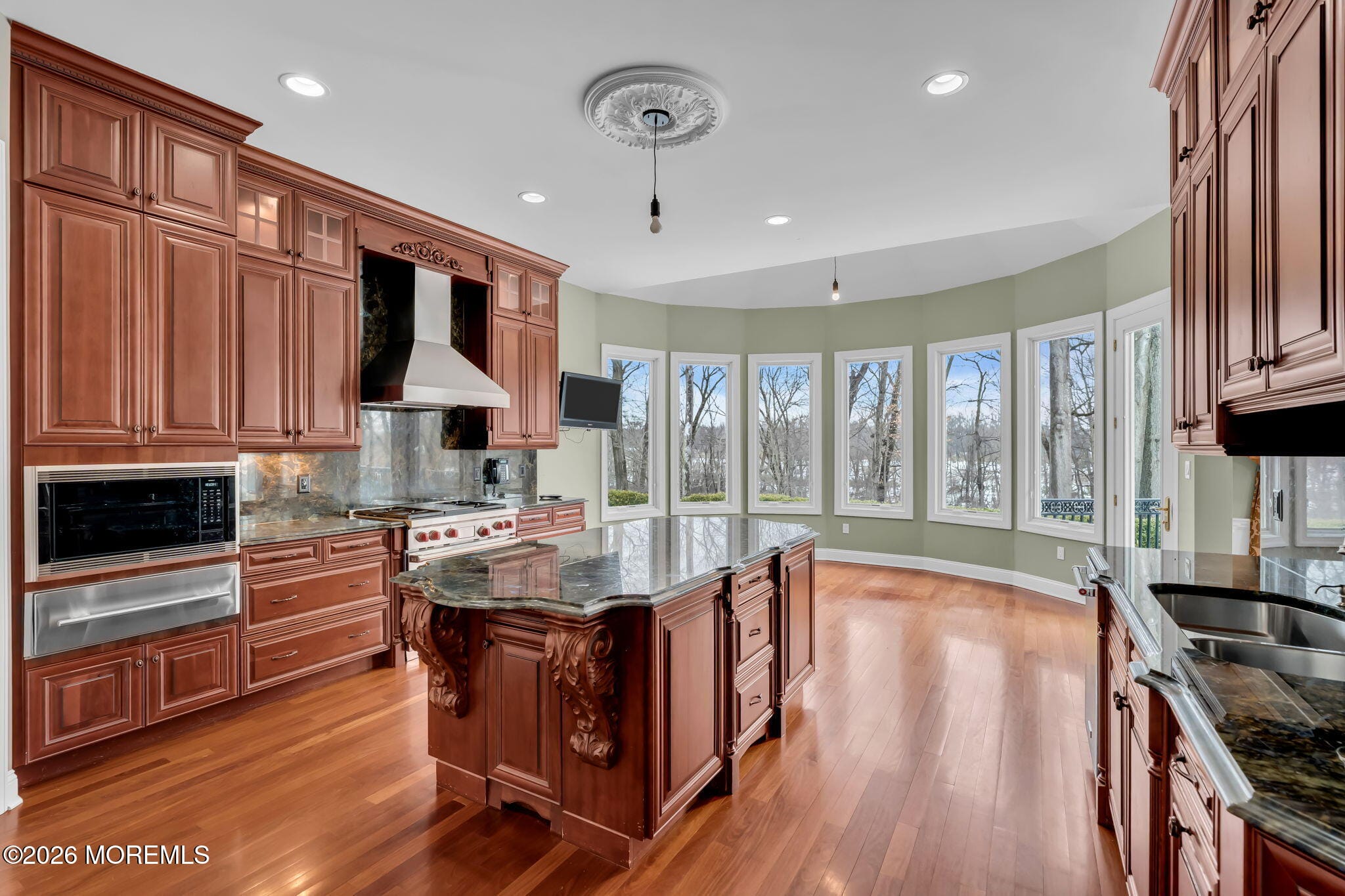 1 Embry Farm Road, Marlboro, NJ, 07746 image 19