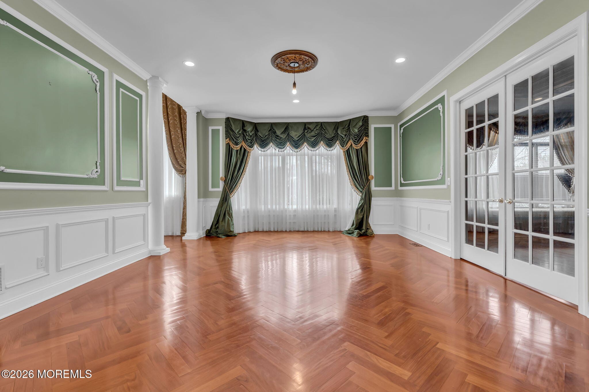 1 Embry Farm Road, Marlboro, NJ, 07746 image 24