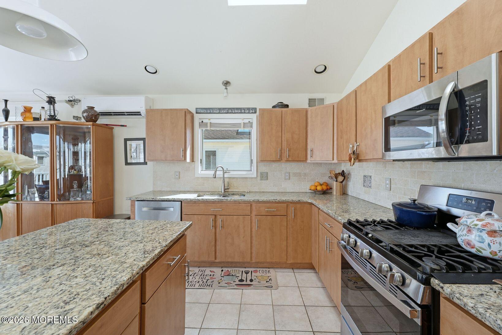 112 W Hobart Avenue, Long Beach Twp, NJ, 08008 image 9